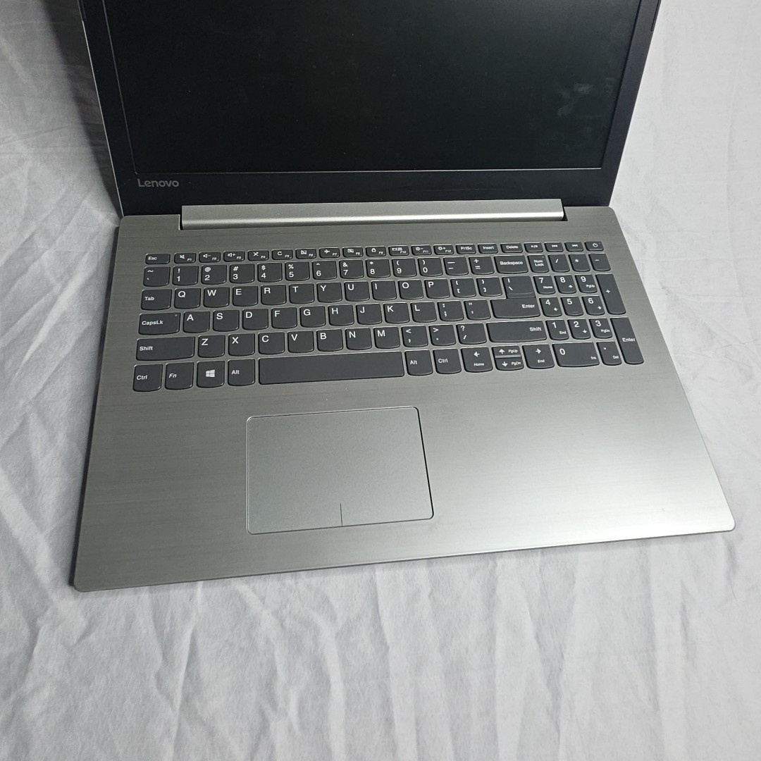 Lenovo IdeaPad 80XL 320-15IKB 15.6″ Laptop 2.5GHz Core i5-7200U 8GB RAM 1TB (BAR