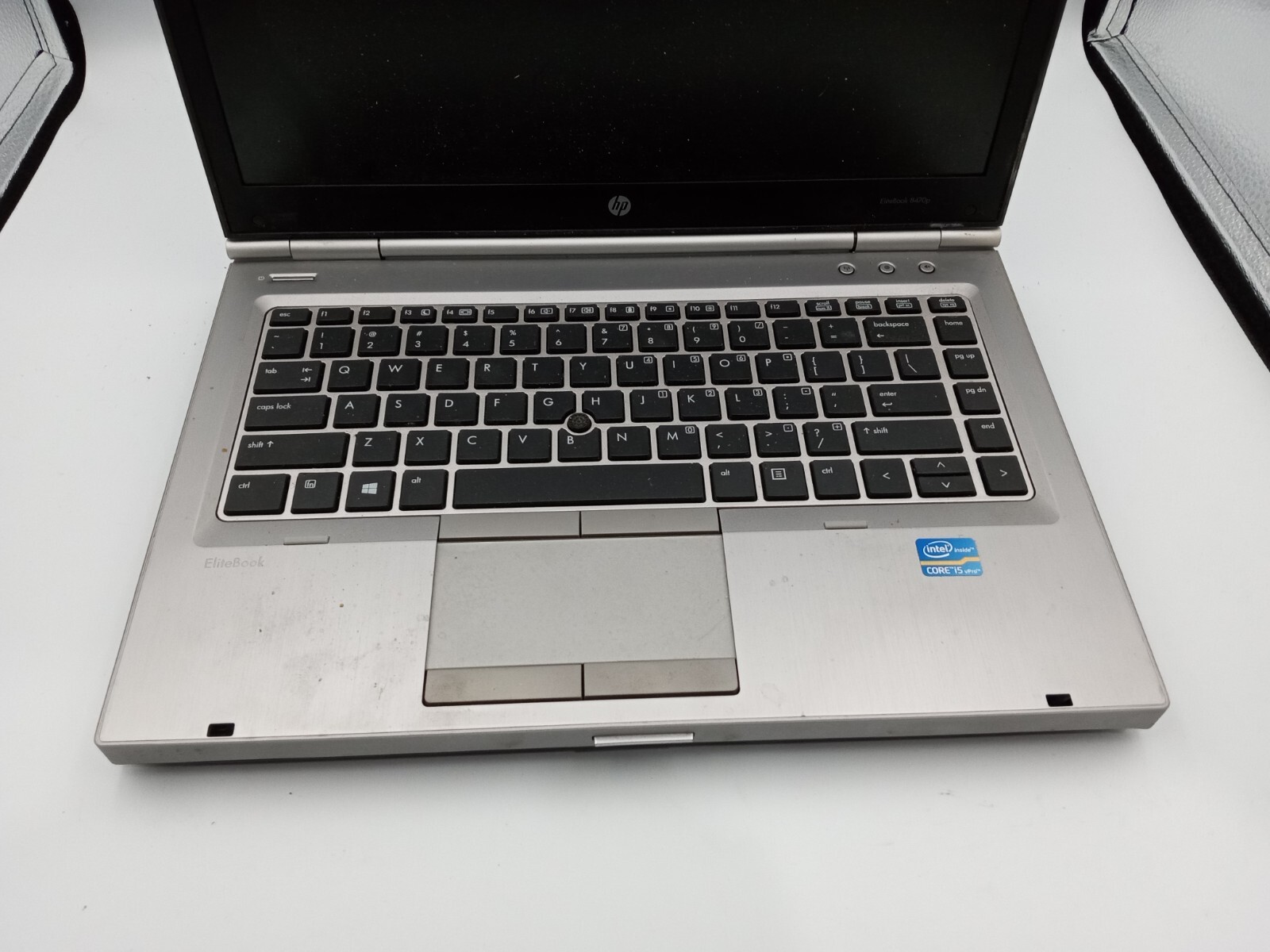 HP EliteBook 8470p 14″ Laptop Intel Core i5-3340M 4GB RAM – BOOTS – READ -RR