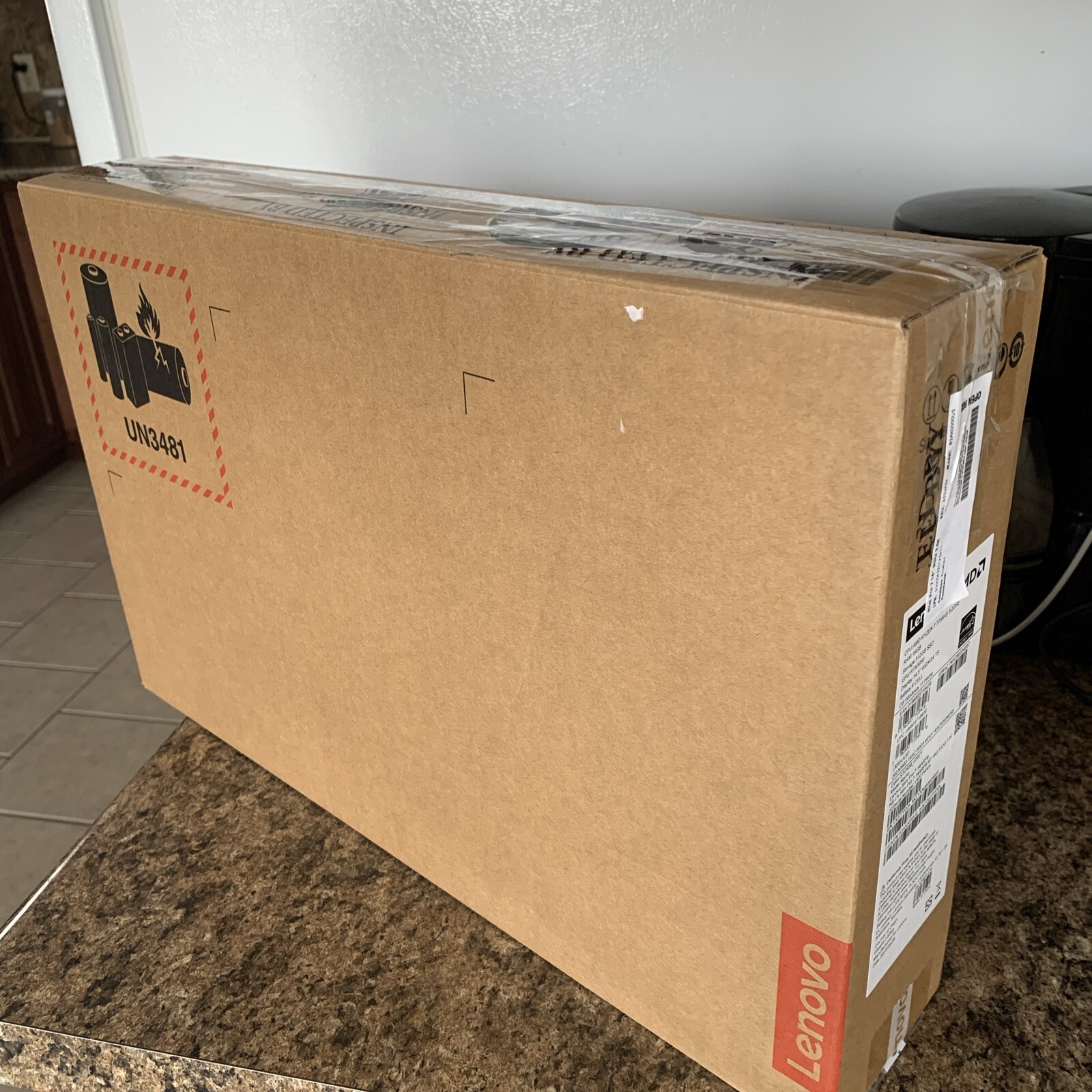 Lenovo Slim Pro 7 14ARP8 14.5″ Laptop AMD Ryzen 7 7735HS 512GB RTX 3050 Pc