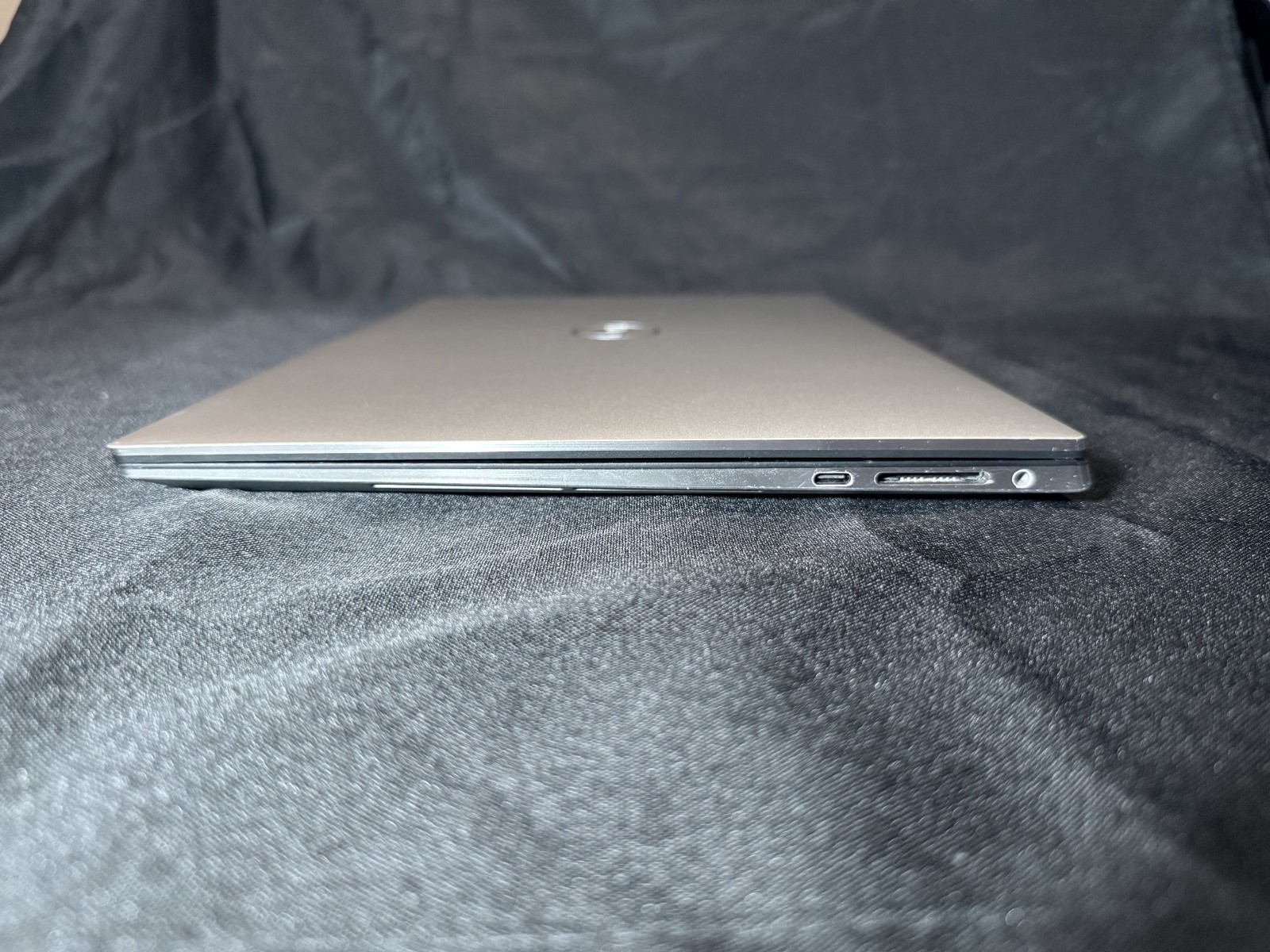 Dell XPS 15 9500 Silver FHD+ i7-10750H 2.60GHz 16GB 512GB SSD GTX 1650 Ti Fair