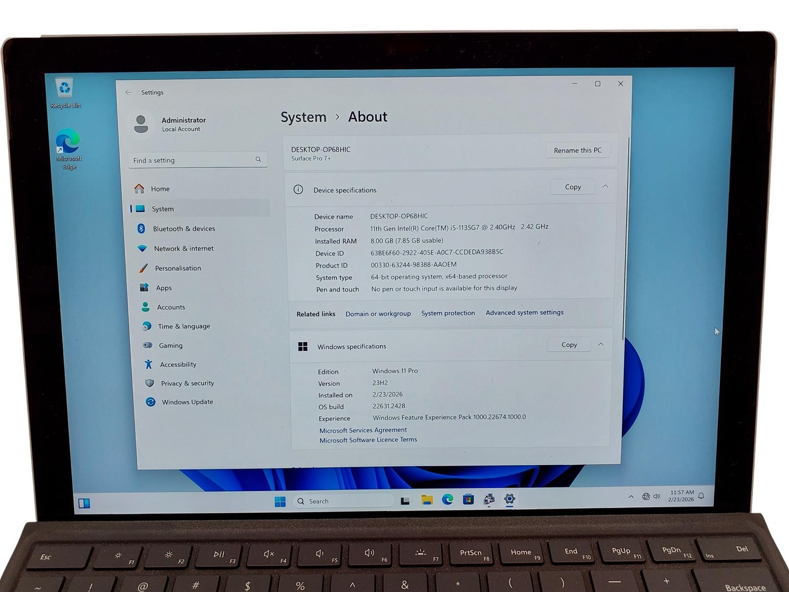 Microsoft Surface Pro 7+ 1960 Intel Core i5-1135G7 8GB RAM 128GB SSD