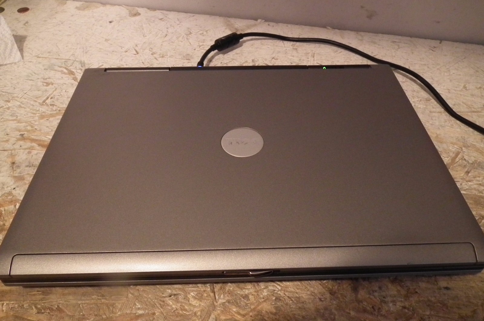 Dell D620 Laptop / 1.66ghz / 2gb / Windows XP / WIFI / DVD / very fast! RS232