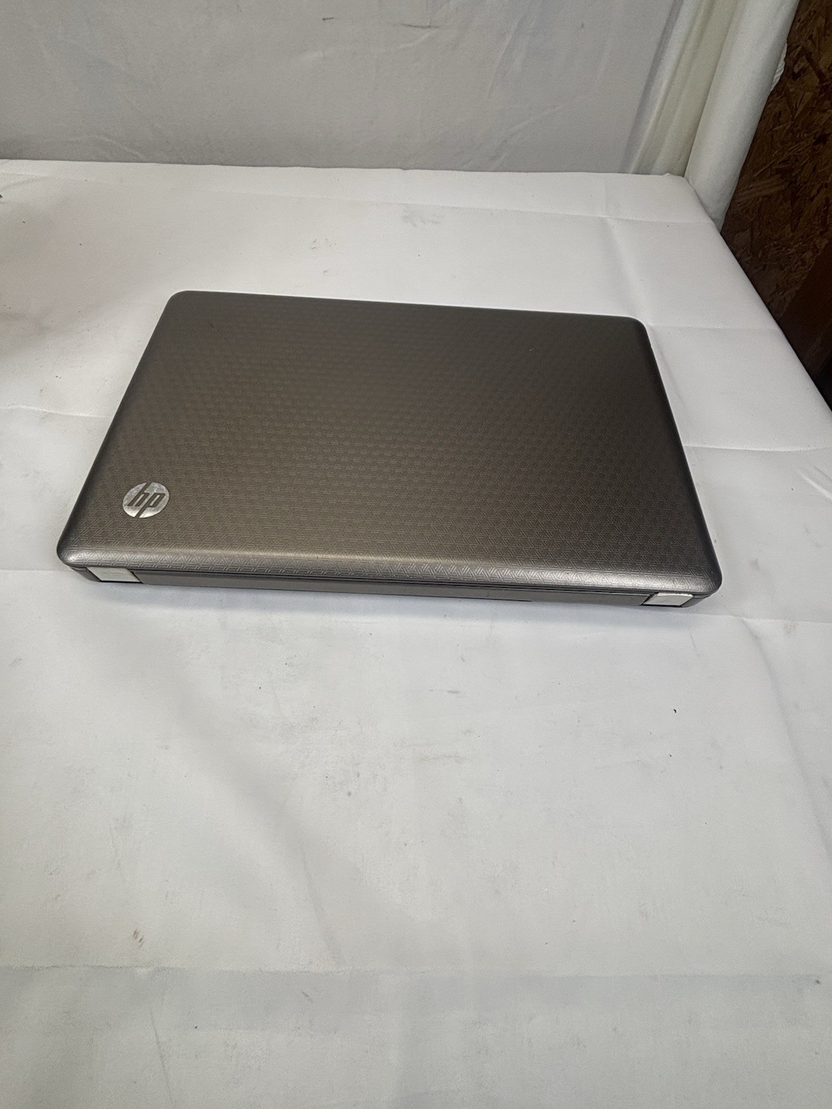 HP G42 14in Notebook Laptop AMD E-Series 1.60GHz 3GB 250GB HDD Win7 Webcam