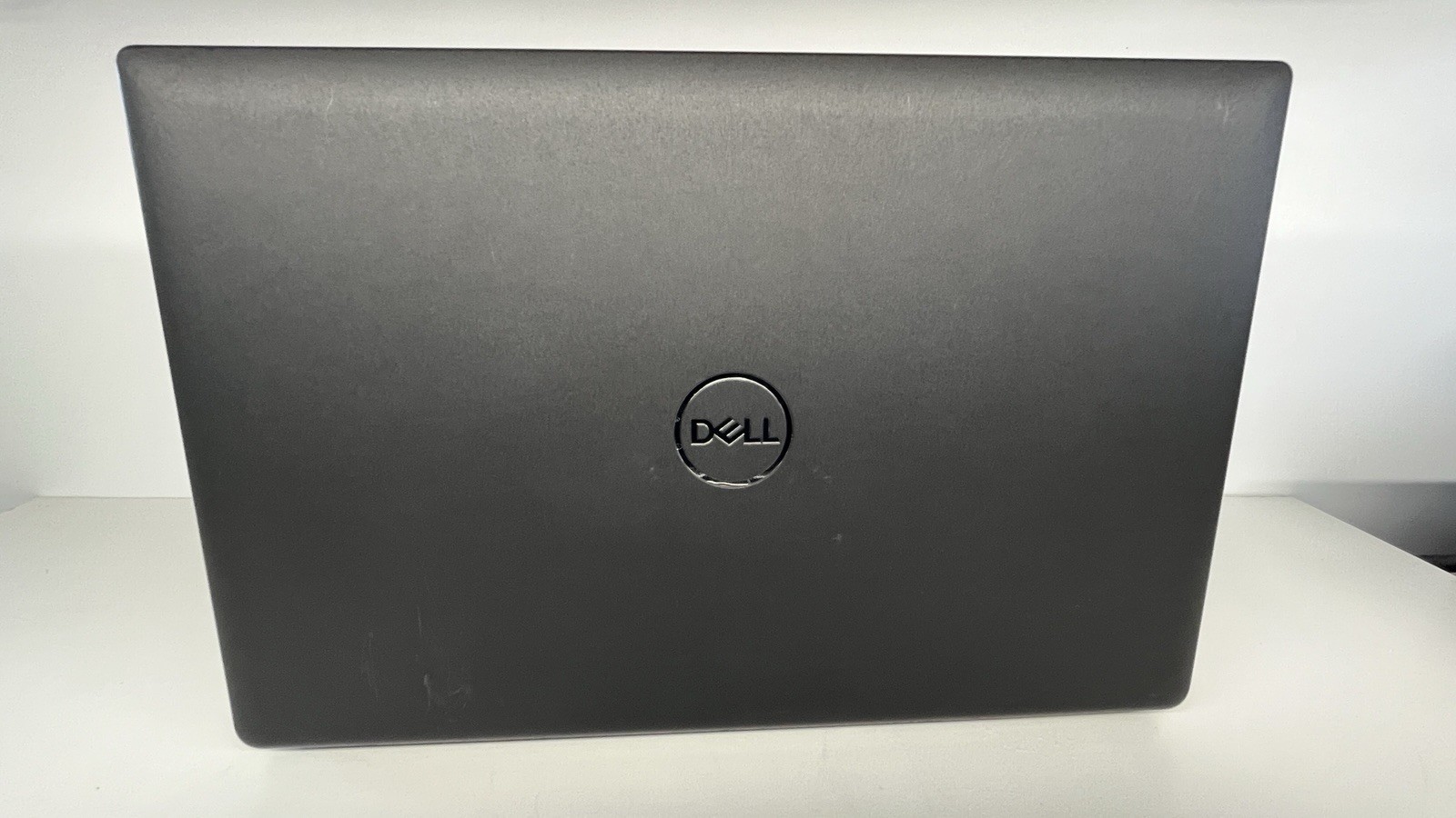 Dell Latitude 3520 Laptop i5-1135G7 16GB 256GB 15.6″ FHD Upgraded