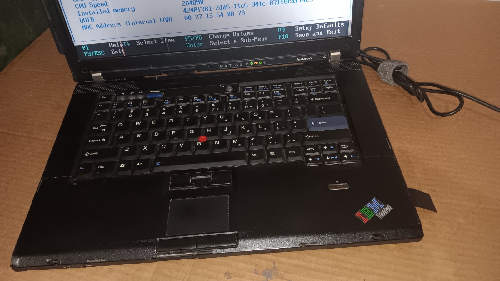Lenovo Thinkpad T60 Laptop intel Core 2 Duo 2.16 GHz 15.4″ LCD Screen Type 8741