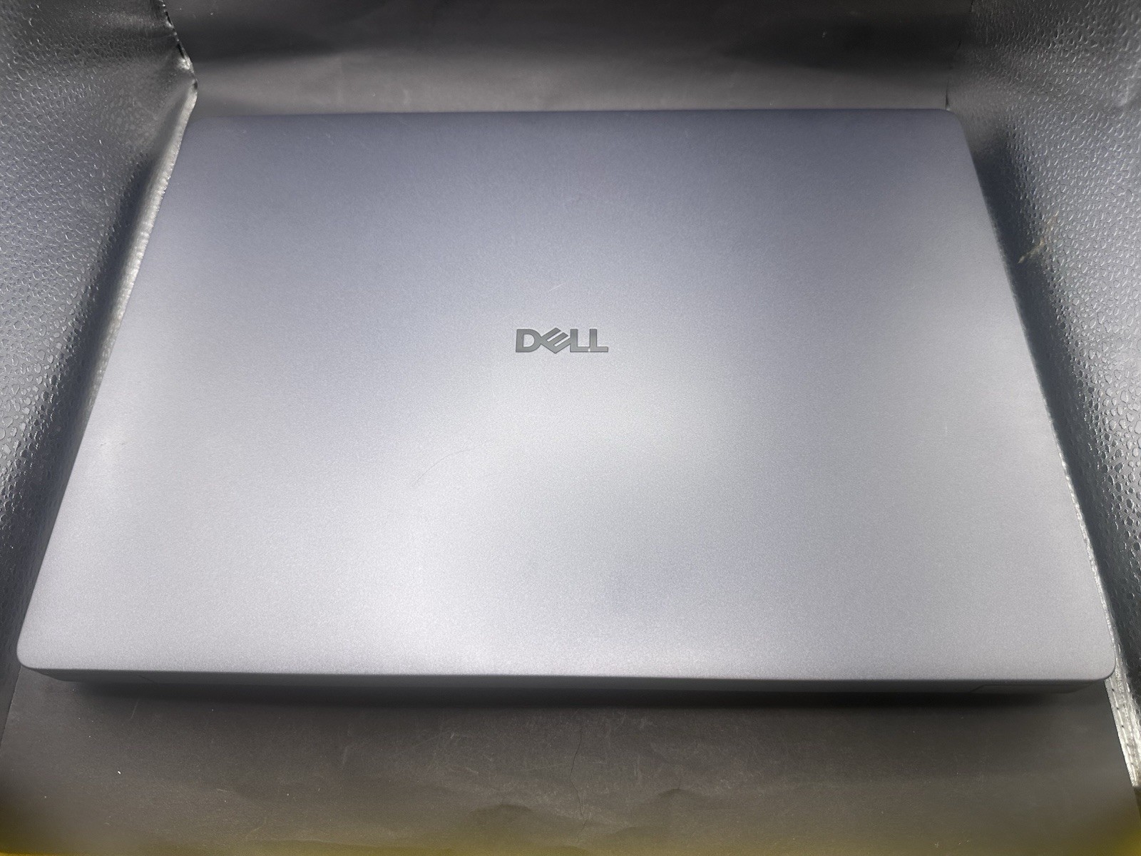 Dell Pro Max 16 Plus MB16250 FHD+ 2.7 GHz Ultra 7 265HX 16GB 512gb SSD