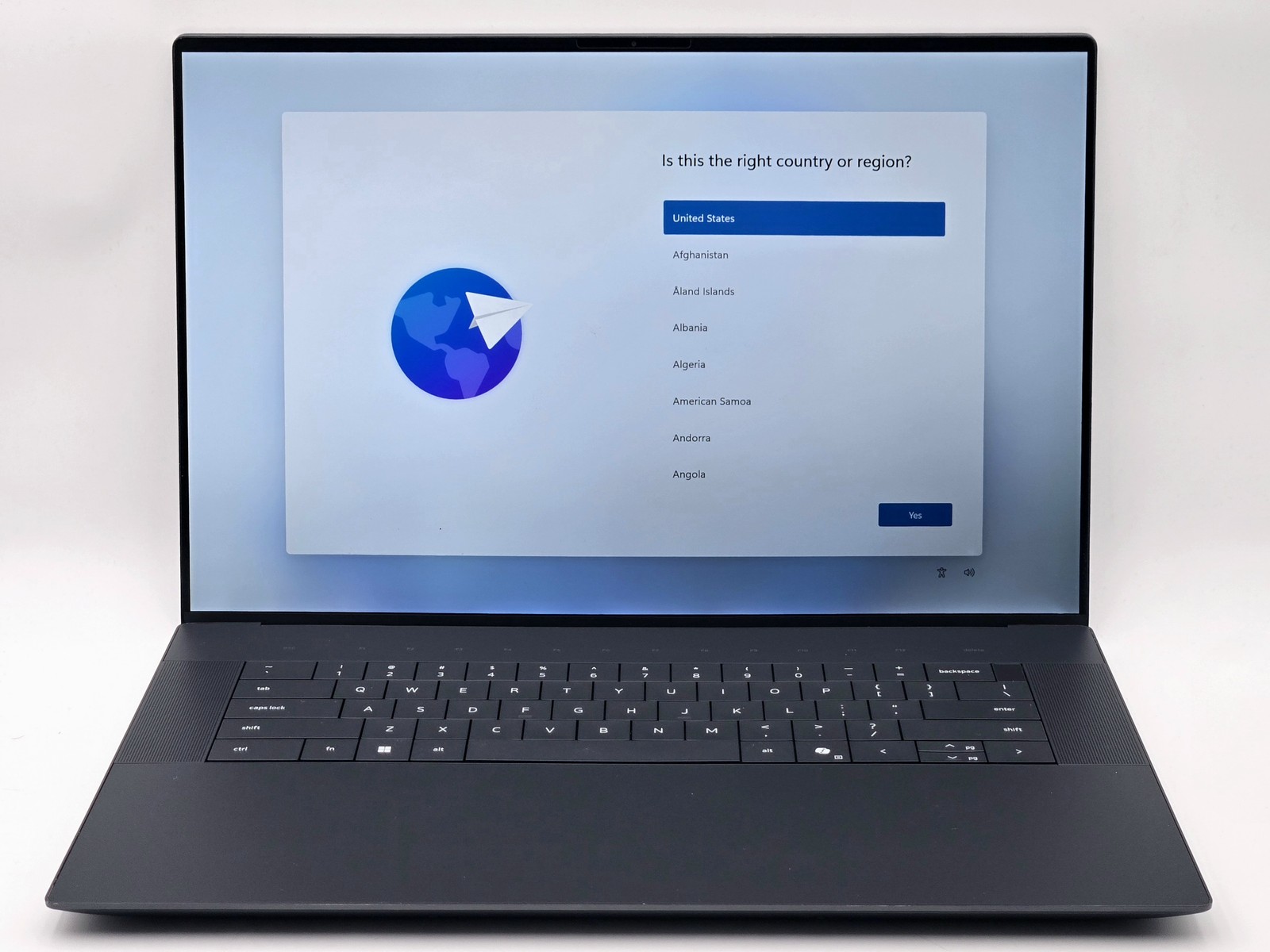 Dell XPS 16 9640 16″ FHD+ ULTRA 9 185H 512GB 32GB W11P RTX 4060 Backlit 120Hz