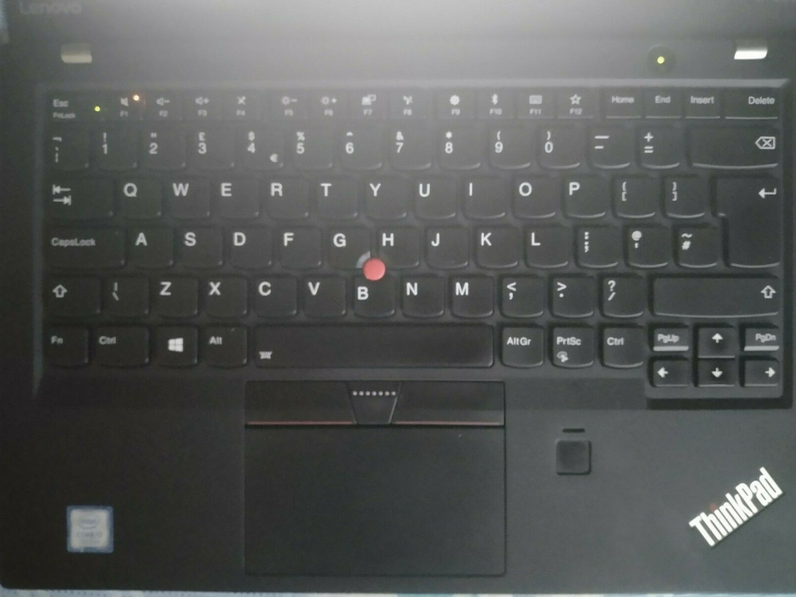 Lenovo Thinkpad X1, Intel i7 (7th gen) 7500u, 512gb ssd, 8gb win 10/11 pro