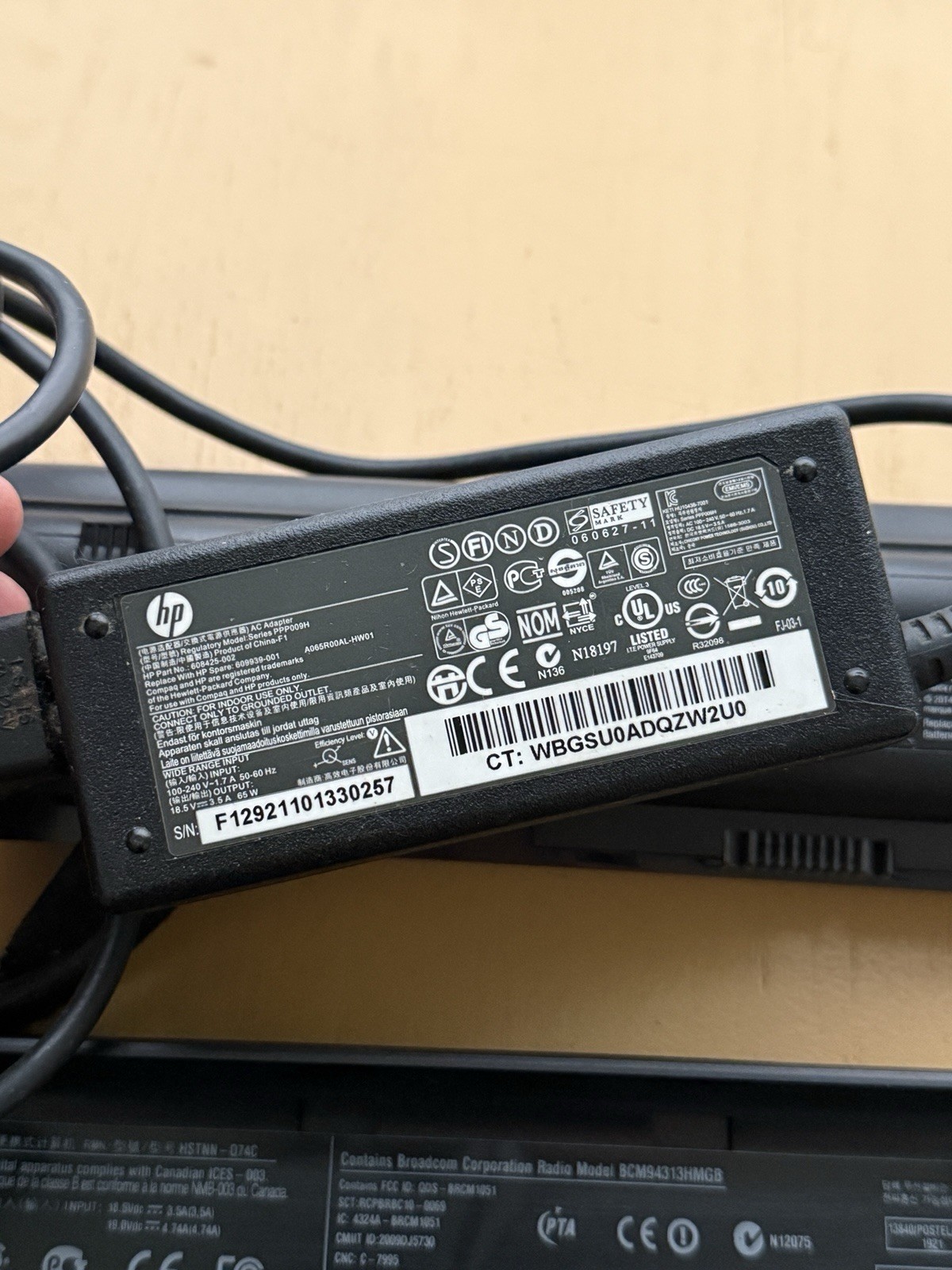 Hp Pavilion g7-1070us Intel i3 8 GB RAM – Cracked / Damage Screen – For Parts