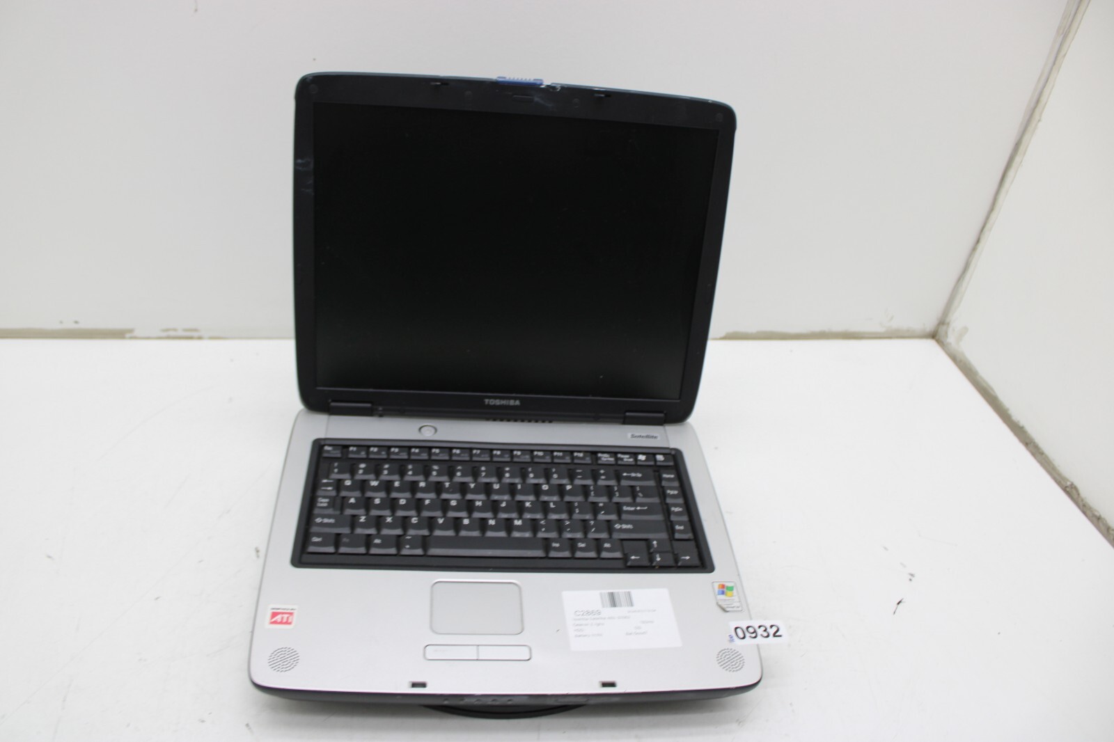 Toshiba Satellite A65-S1062 Laptop Intel Celeron 192MB Ram No HDD or Battery