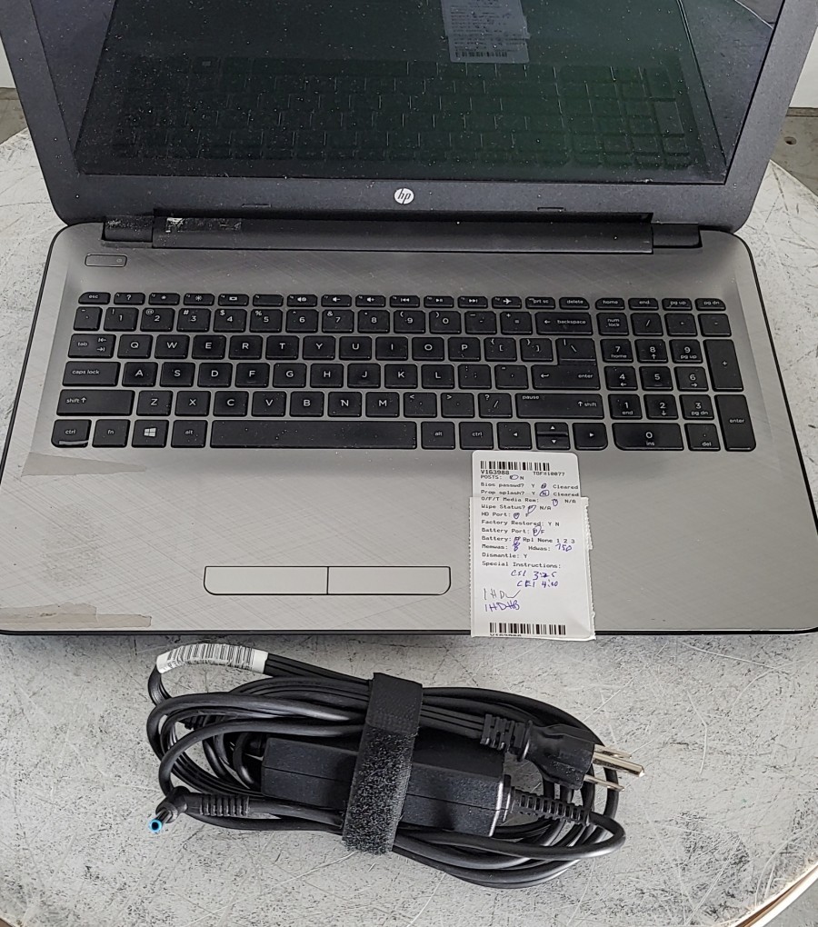 HP 15027cl M5R09UA-ABA 15.6″ Laptop AMD A8-7410 APU 8GB 750GB SEE NOTES