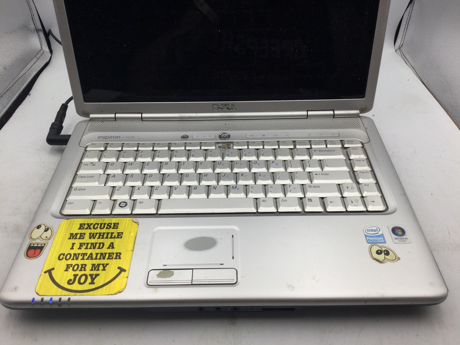 DELL INSPIRON 1525 – FOR PARTS – INTEL CORE 2 DUO – 3GB RAM – 15″ – READ DESC-BB
