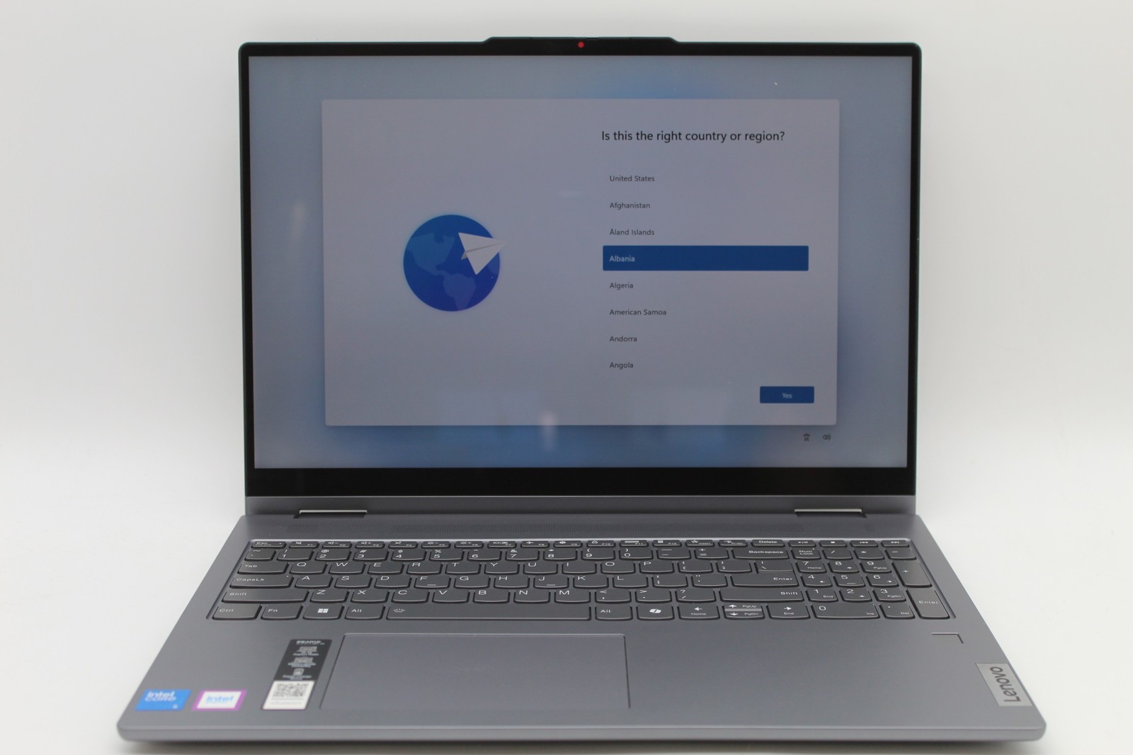 Lenovo IdeaPad 5i 16″ Touch Laptop Intel Core Ultra 5 225U 16GB 512GB PC664302
