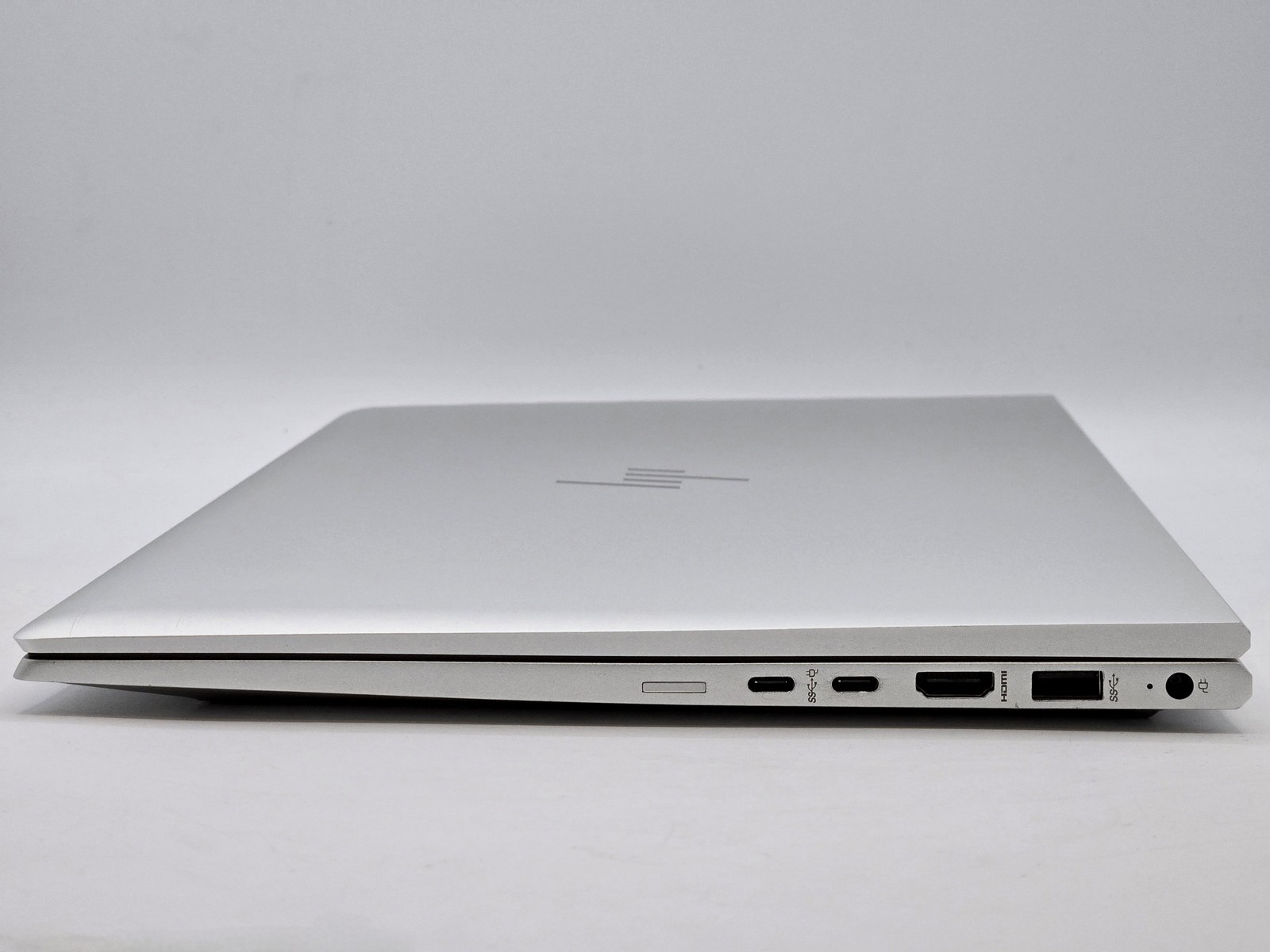 HP EliteBook 855 G8 15″ FHD Touch RYZEN 7 PRO 5850U 512GB SSD 16GB W11P IRCam