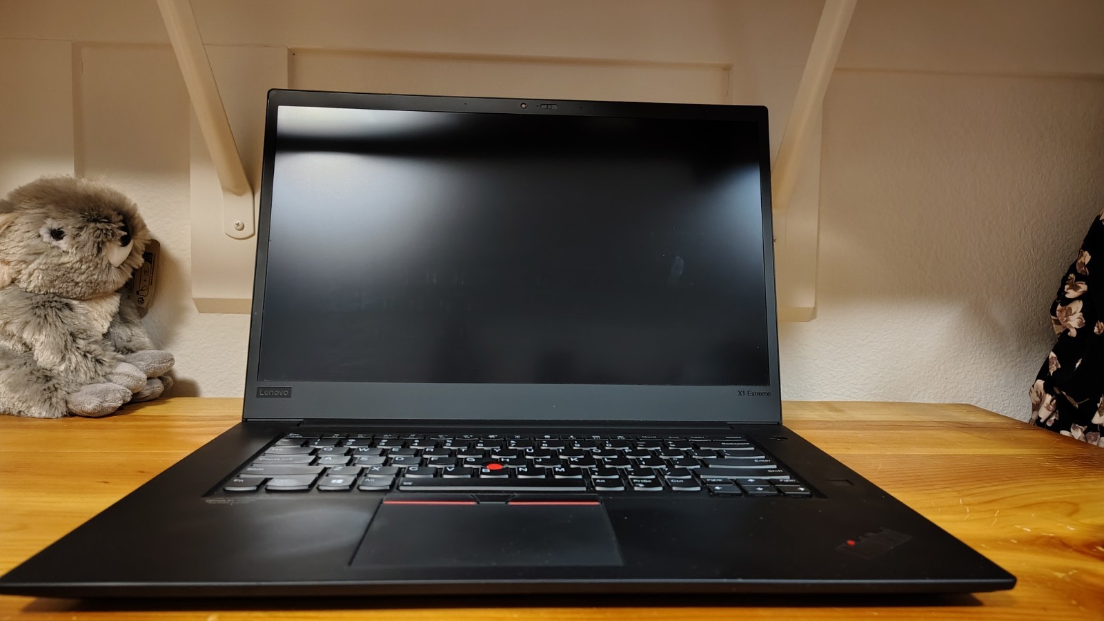 Lenovo Thinkpad X1 Extreme Gen 2 / Core i7-9750H / 512GB M.2 / 32GB DDR4 Ram