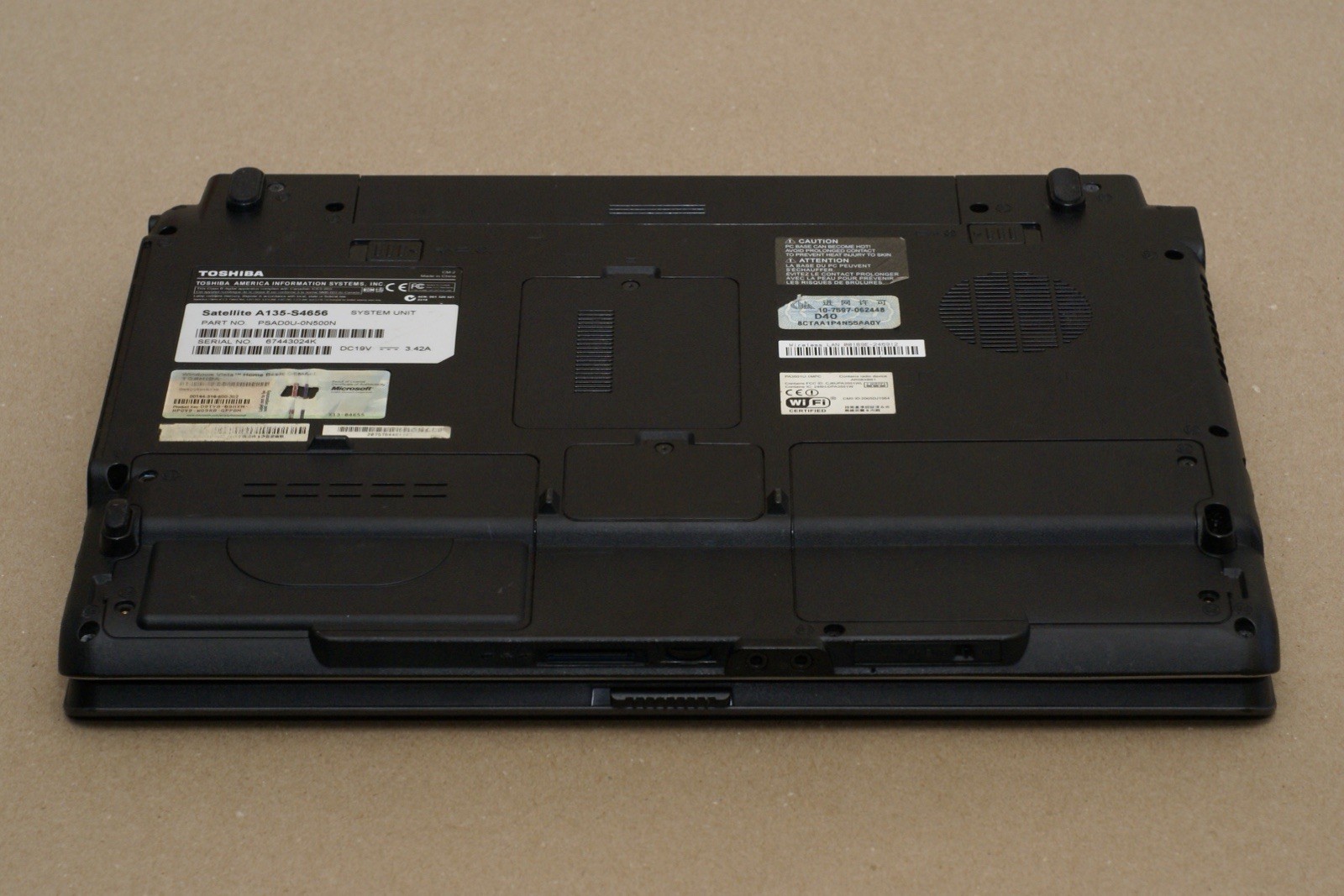 Toshiba Satellite A135-S4656 Celeron 520 GMA 950 60GB SSD 512MB RAM Vista Basic