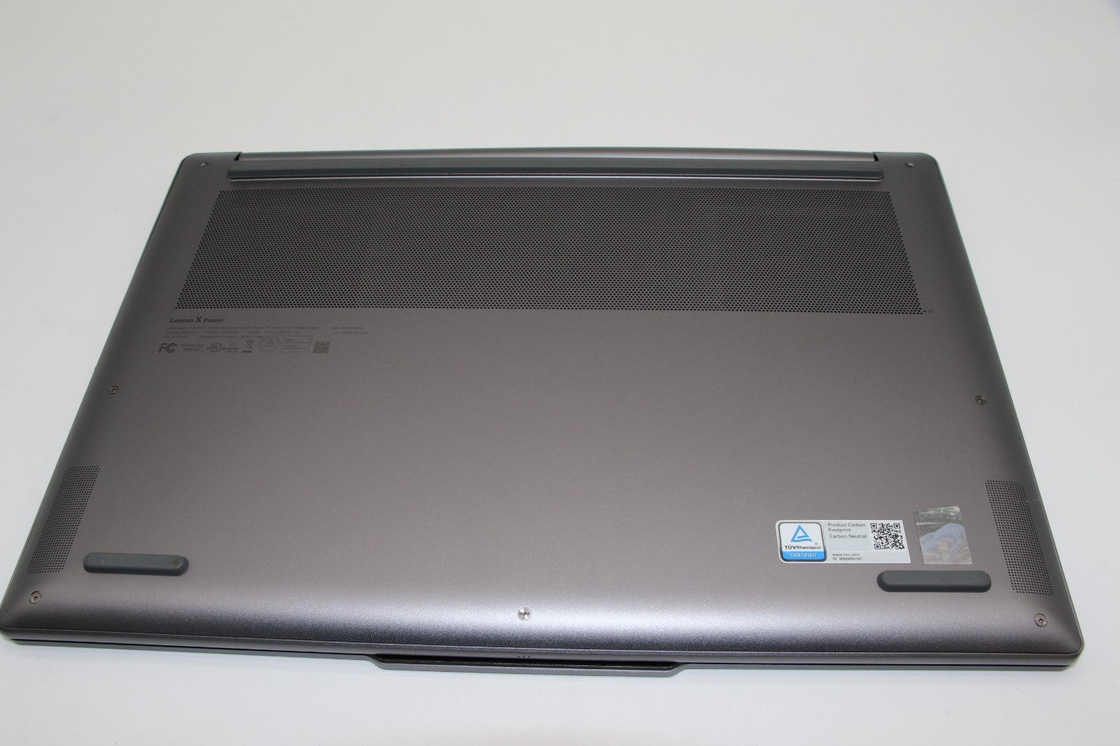 Lenovo Yoga Pro 9i 16IMH9 16″ Core Ultra 9 185H 32GB RAM 1TB GeForce RTX 4050
