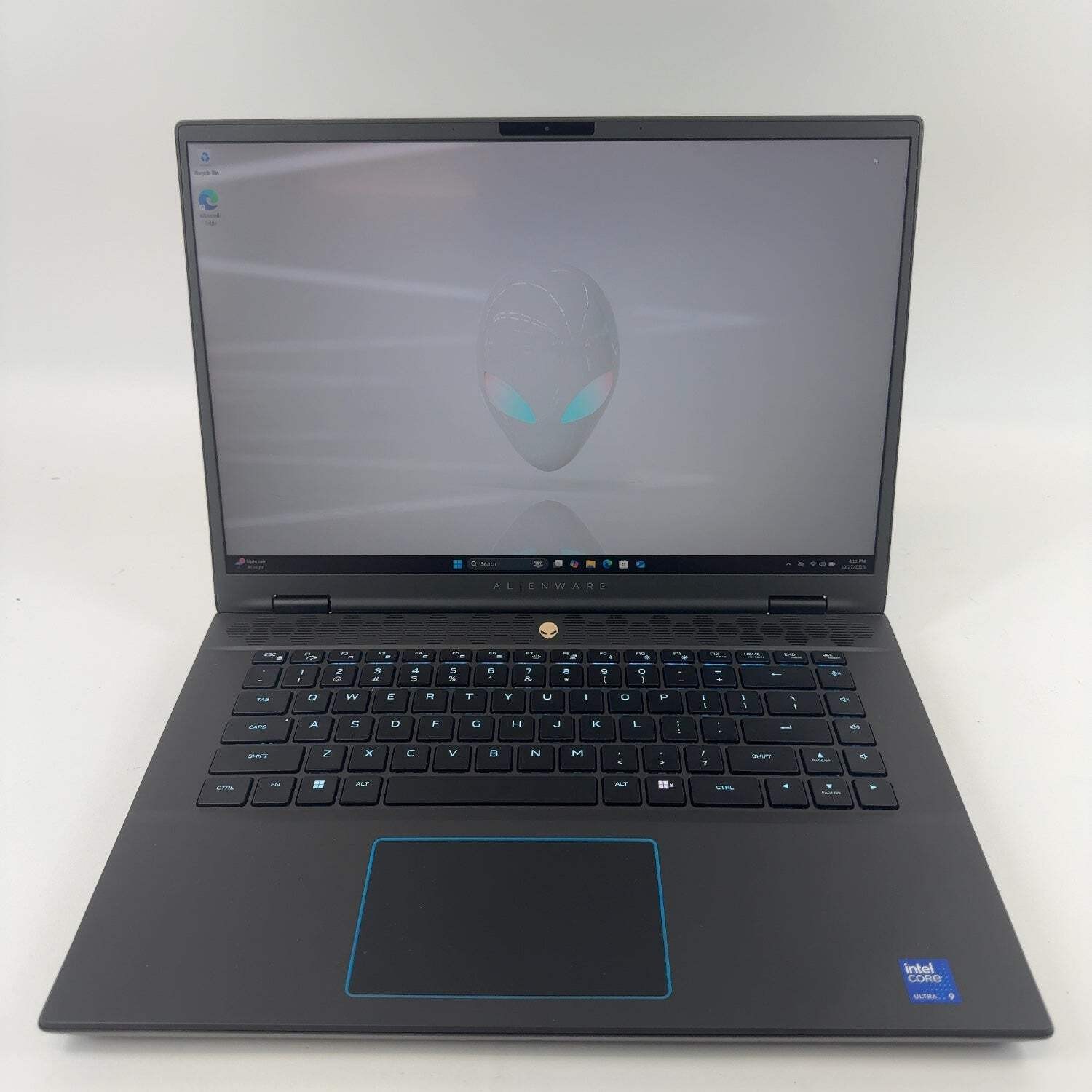 Alienware M16 R2 16″ Core Ultra 9 185H 5.1GHz 32GB RAM 1TB SSD GeForce RTX 4070