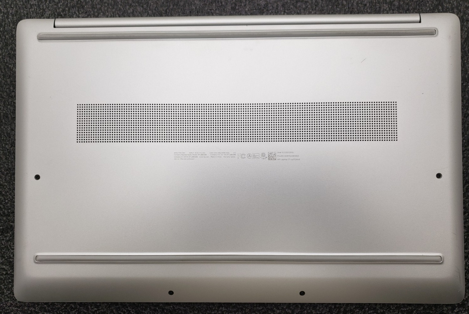 HP 17-cp2124od Ryzen 3 7320U 8GB RAM 256GB SSD 17.3″ Windows 11 Pro Laptop PC.