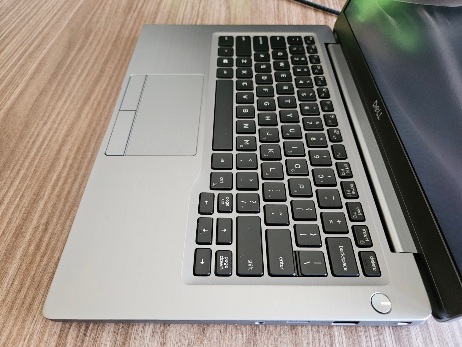 Dell Latitude 7300 13.3″ Touch i5-8365U vPro 32GB DDR4 512GB NVMe Backlit Win10