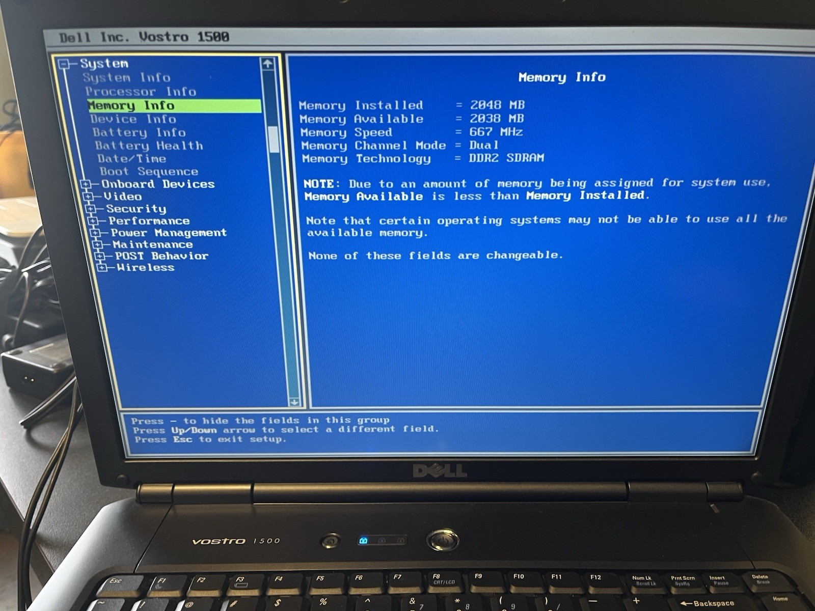 Dell Vostro 1500 15.4″ Glossy Laptop C2D 1.4GHz 2GB NO HDD NO OS