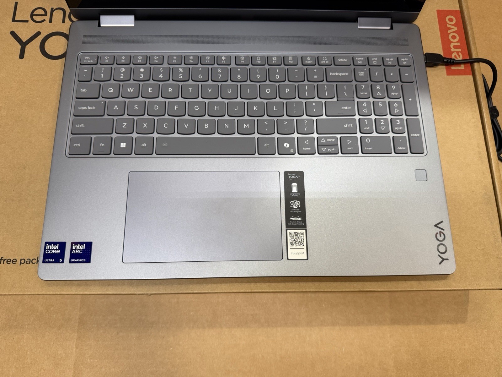 Lenovo Yoga 7 2-in-1 16ILL10 16″ Ultra 5 226V 16GB DDR5 512GB SSD Windows 11H