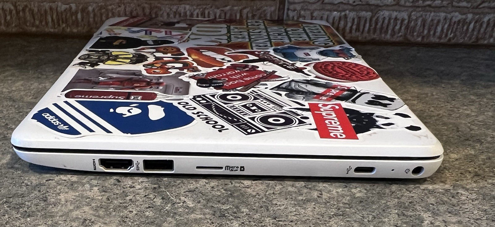 HP Stream 11.6 inch (32GB, Intel Celeron N, 1.10GHz, 4GB) Laptop – Parts Only