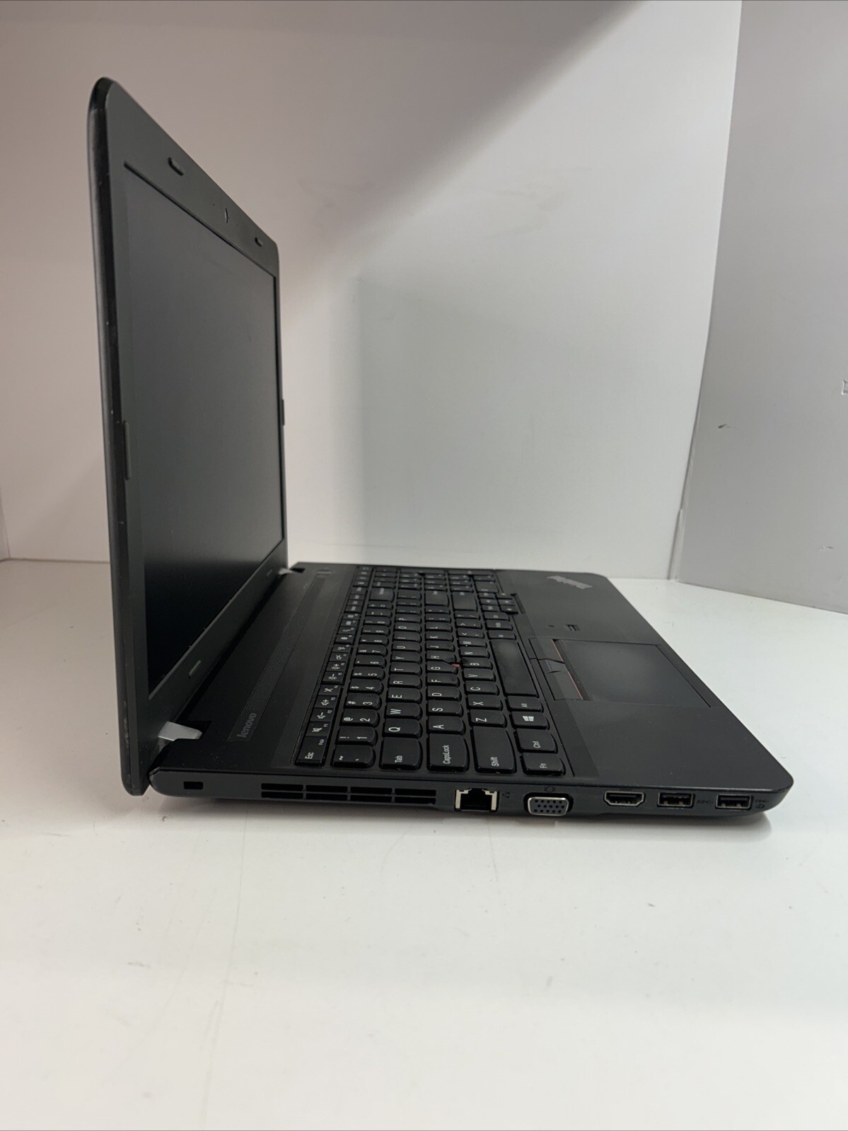 Lenovo ThinkPad E550 15.6″ i5-5200U 4GB RAM 120GB HDD Win 11 Pro