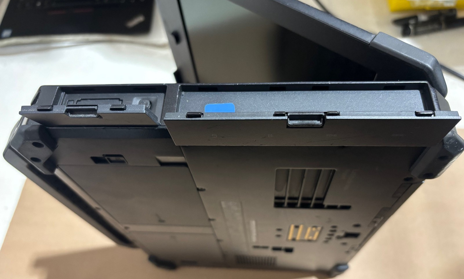 Dell Latitude 5424 Rugged Intel i7-8650U 8GB 512GB Windows 11 Pro Touch Screen