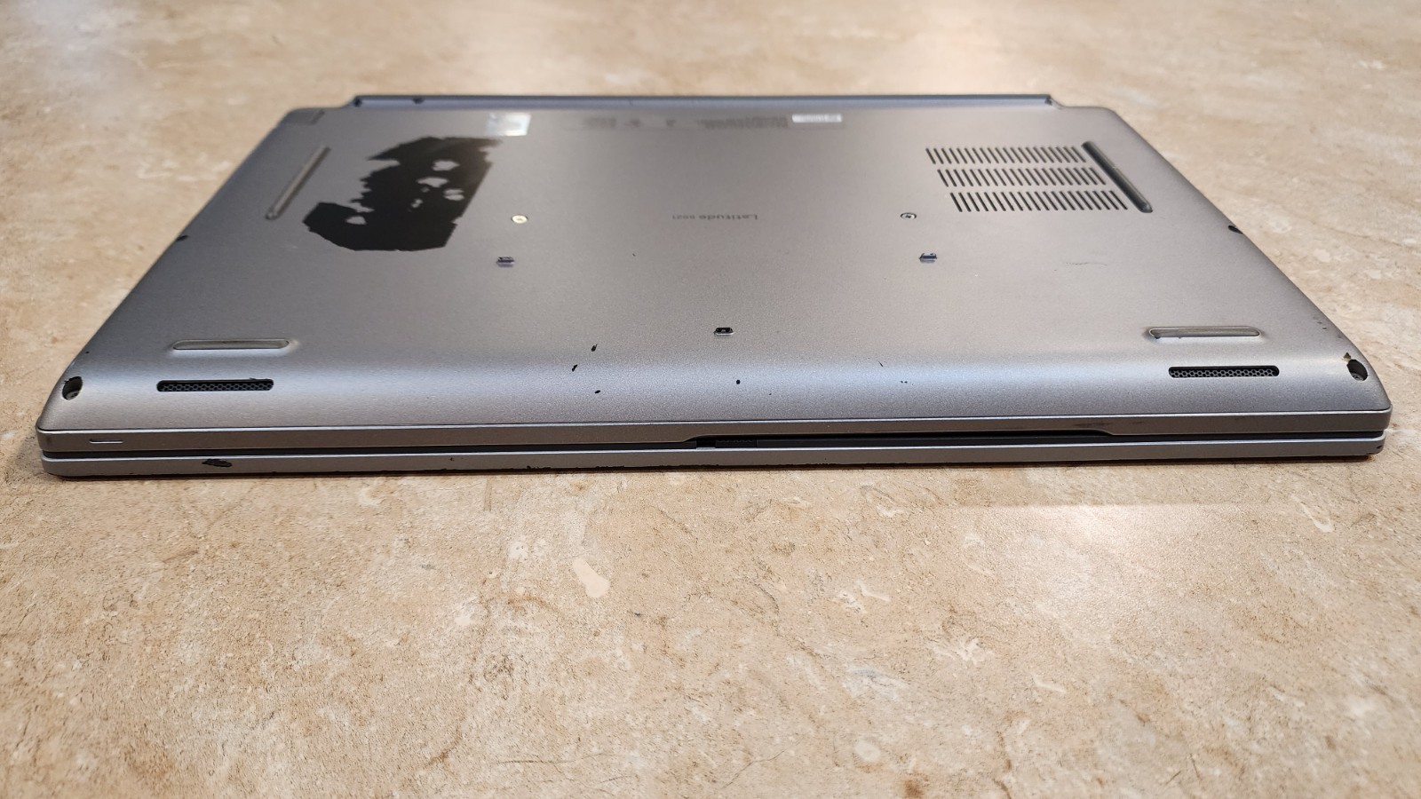 Dell Latitude 5521 15.6″ FHD 8-Core i7-11850H 32GB RAM 512GB SSD Win11Pro