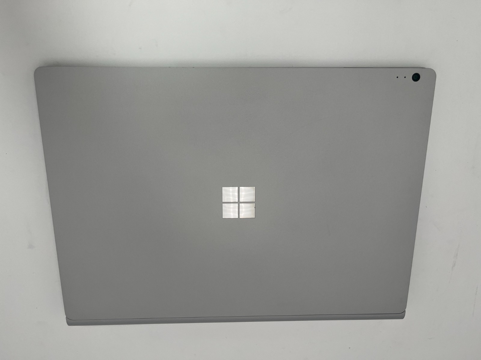 Microsoft Surface Book 2 1832 i7-8650U 16GB RAM, 512GB M2 WIN 11