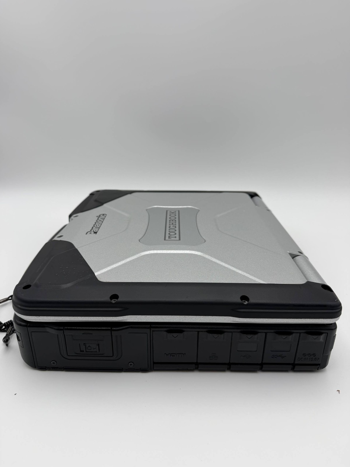 Panasonic Toughbook CF-31 MK6 i5-7300U Touch 16GB 512GB SSD Win11pro 4G/DVD