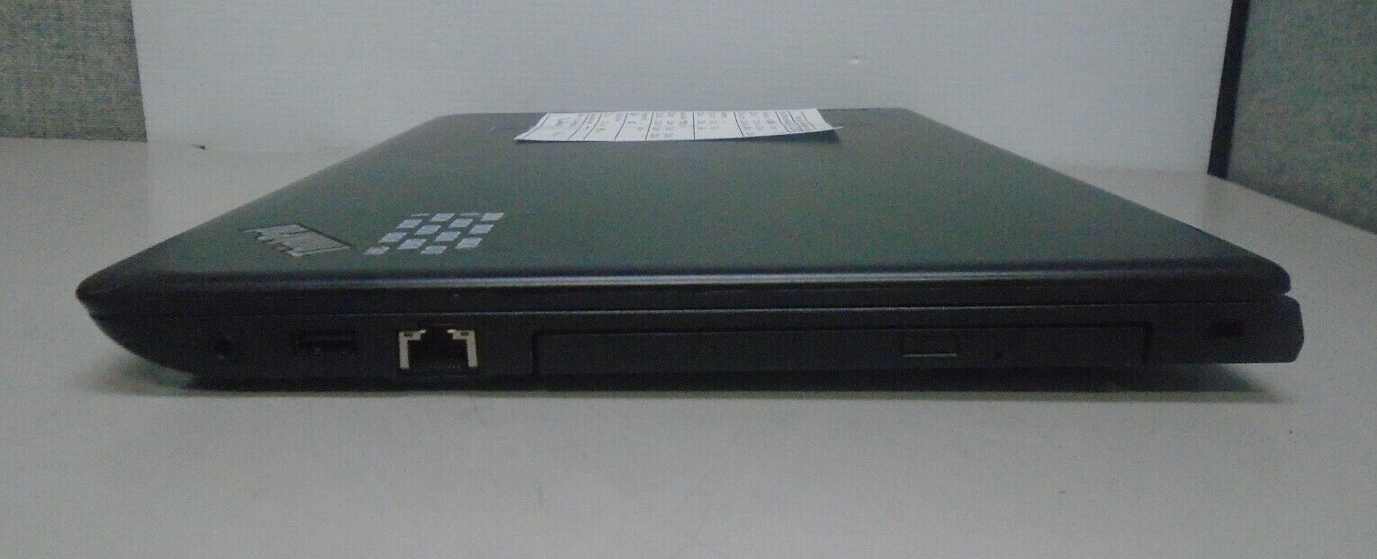 Lenovo ThinkPad E570 15.6″ i5-7200U 2.5GHz 8GB/500GB Webcam ‘No OS’ Laptop + AC