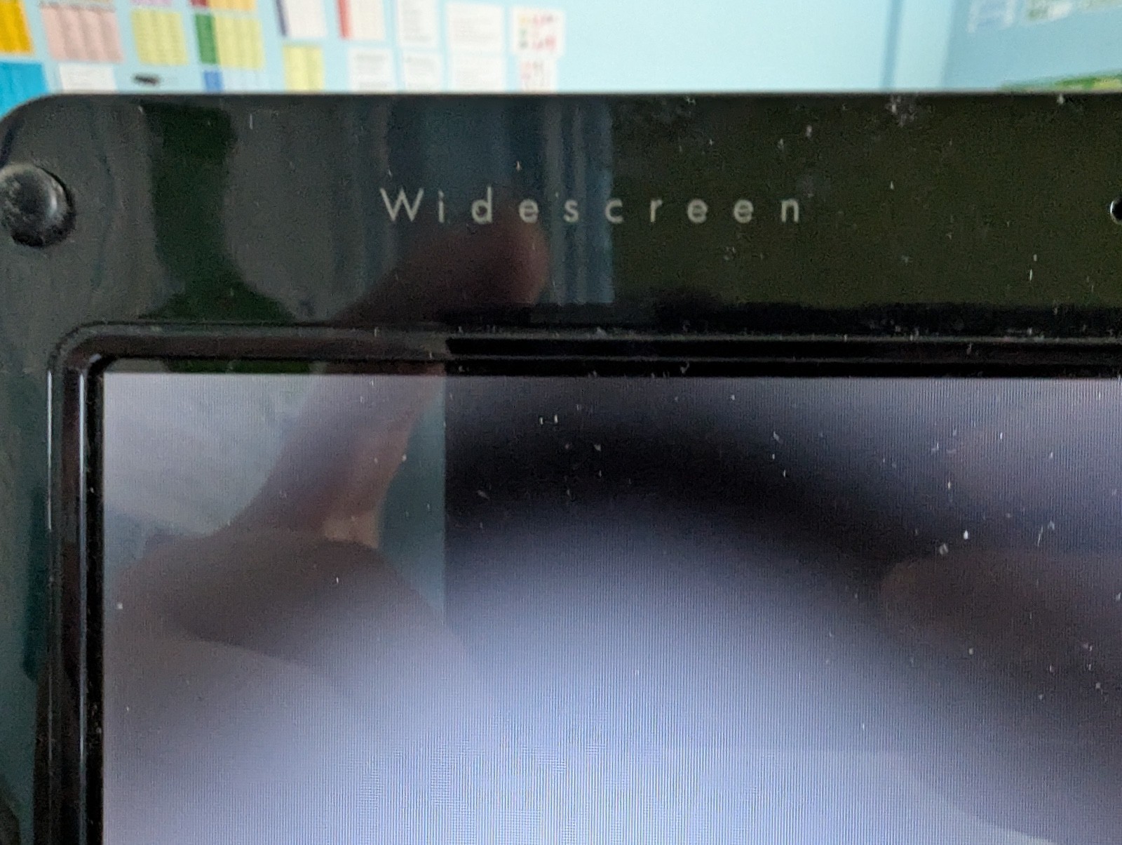 HP Pavilion DV6500 Laptop – Pentium T2310, 60gb HDD, 2gb RAM.