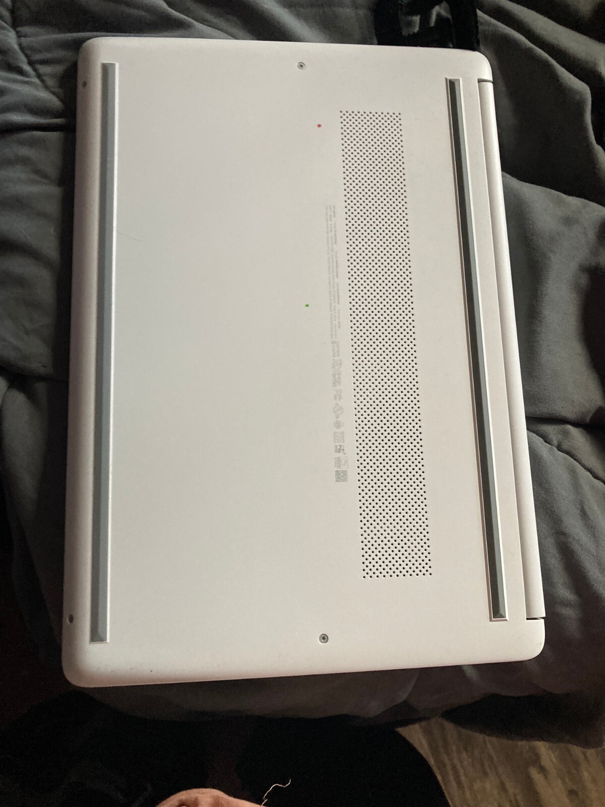 HP 14 inch (64GB, Intel Celeron N, 2.80GHz, 4GB) Laptop – White – 47X83UAABA
