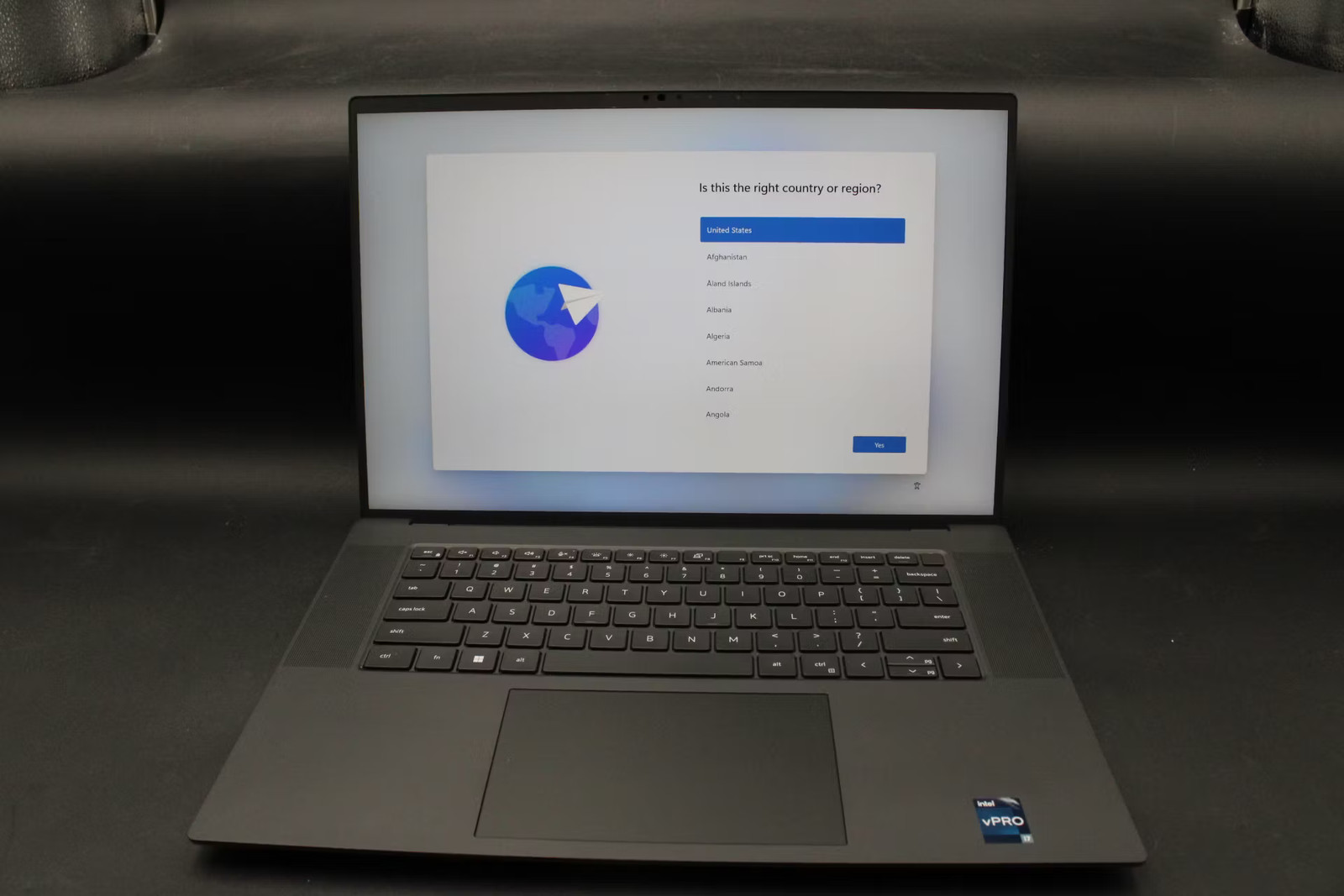 Dell Precision 5680 Used 16″ (i7-13800H-32GB-512GB NVMe)