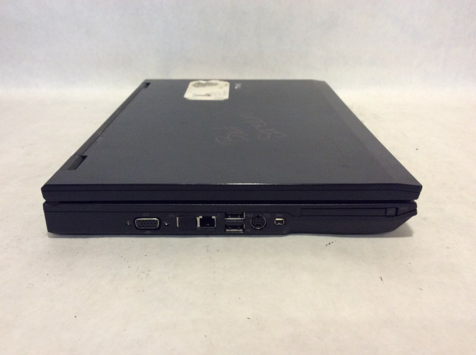 Dell Latitude E5400 Laptop 15″ Intel Core 2 Duo SCREEN CRACK & NO KEYBOARD -PP