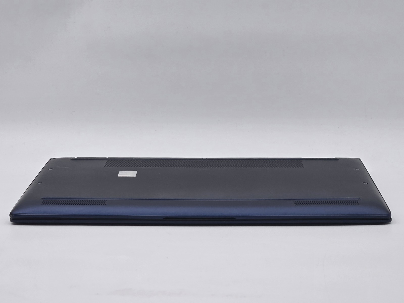 HP Elite Dragonfly G2 2-in-1 13″ FHD Touch I7-1185G7 256GB SSD 16GB W11P Webcam