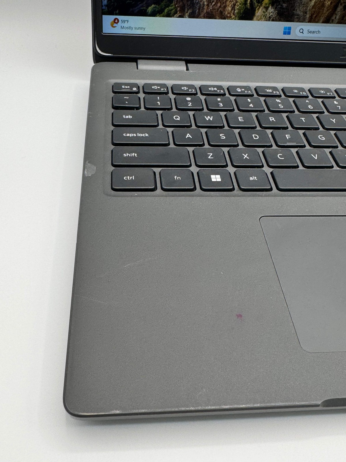 Dell Latitude Laptop 3540 14″ i5 16GB 256GB Gray P170G