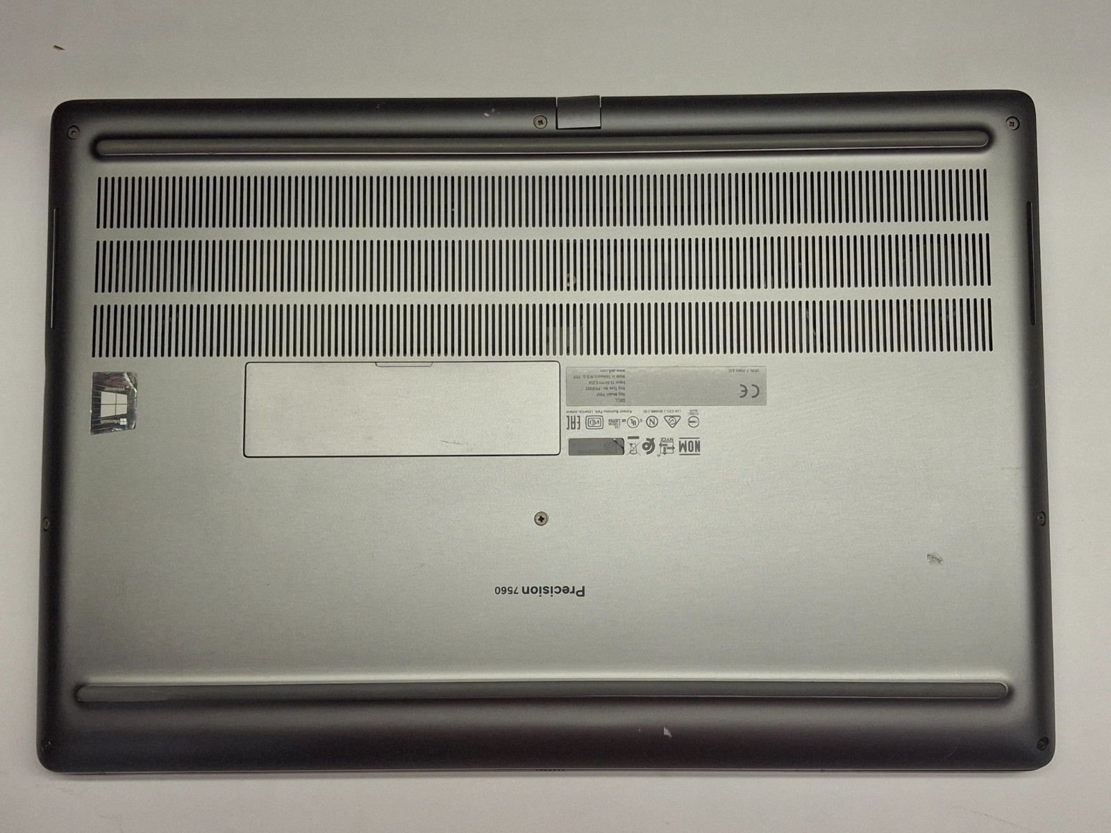 Dell Precision 7560 i9-11950H 64GB RAM 512GB SSD Wifi Bluetooth RTX A2000 W11Pro