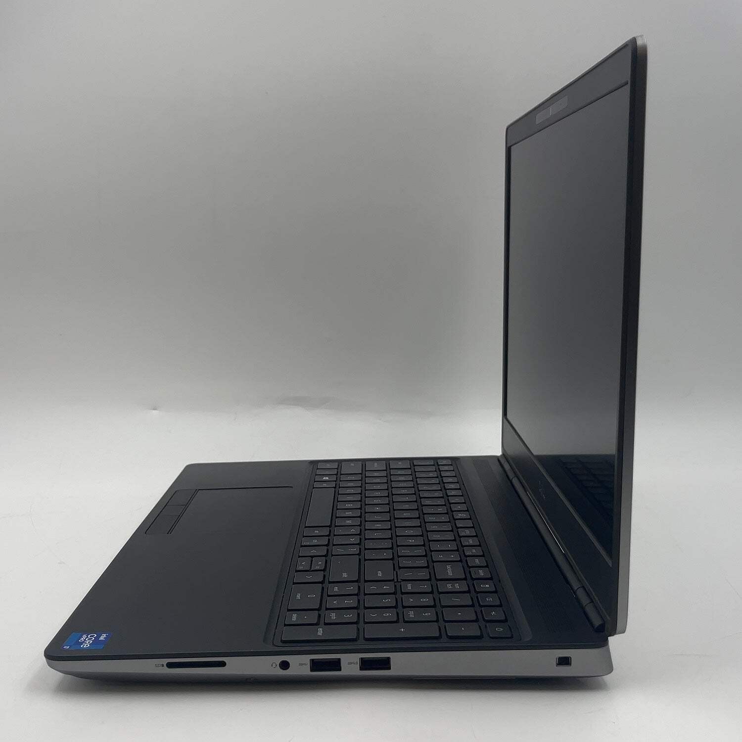 Dell Precision 7560 15.6″ i7-11850H 2.5GHz 16GB RAM 512GB SSD Quadro T1200