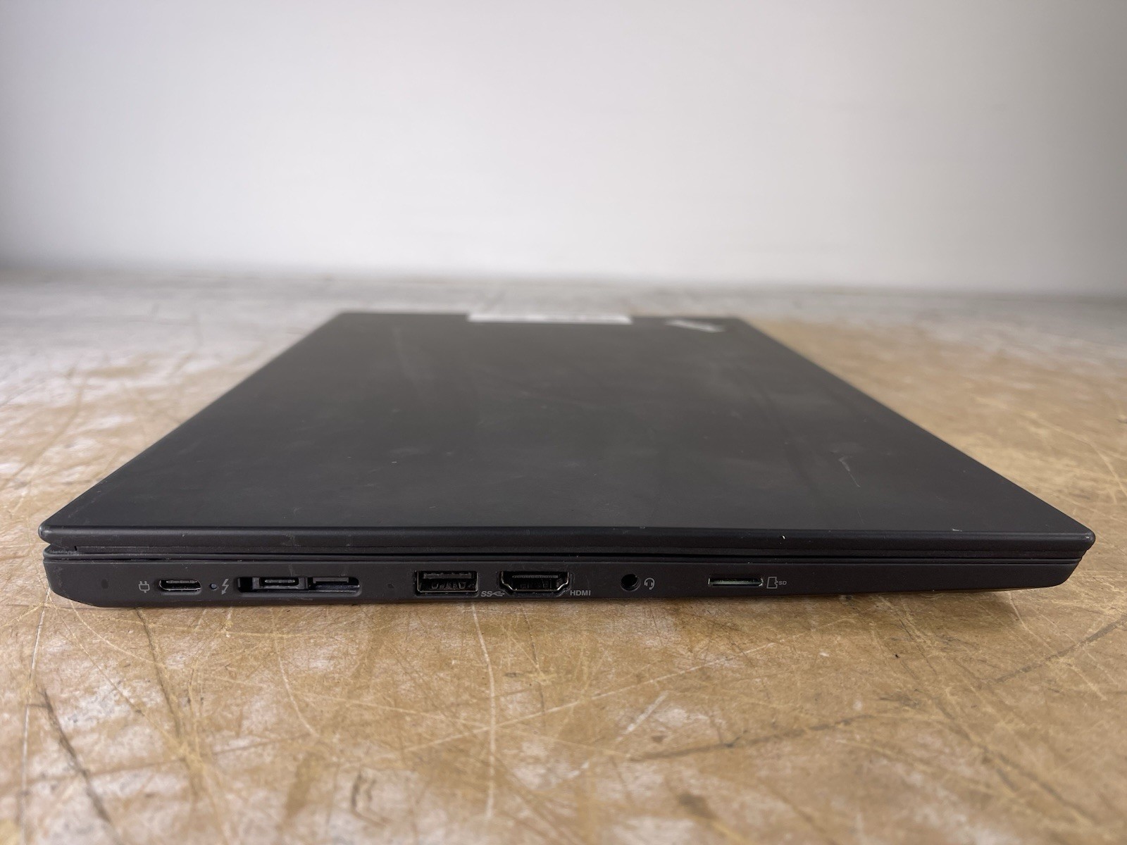 LENOVO THINKPAD T490 i7-8565U @ 1.80GHz, 24GB RAM, NO HDD/OS