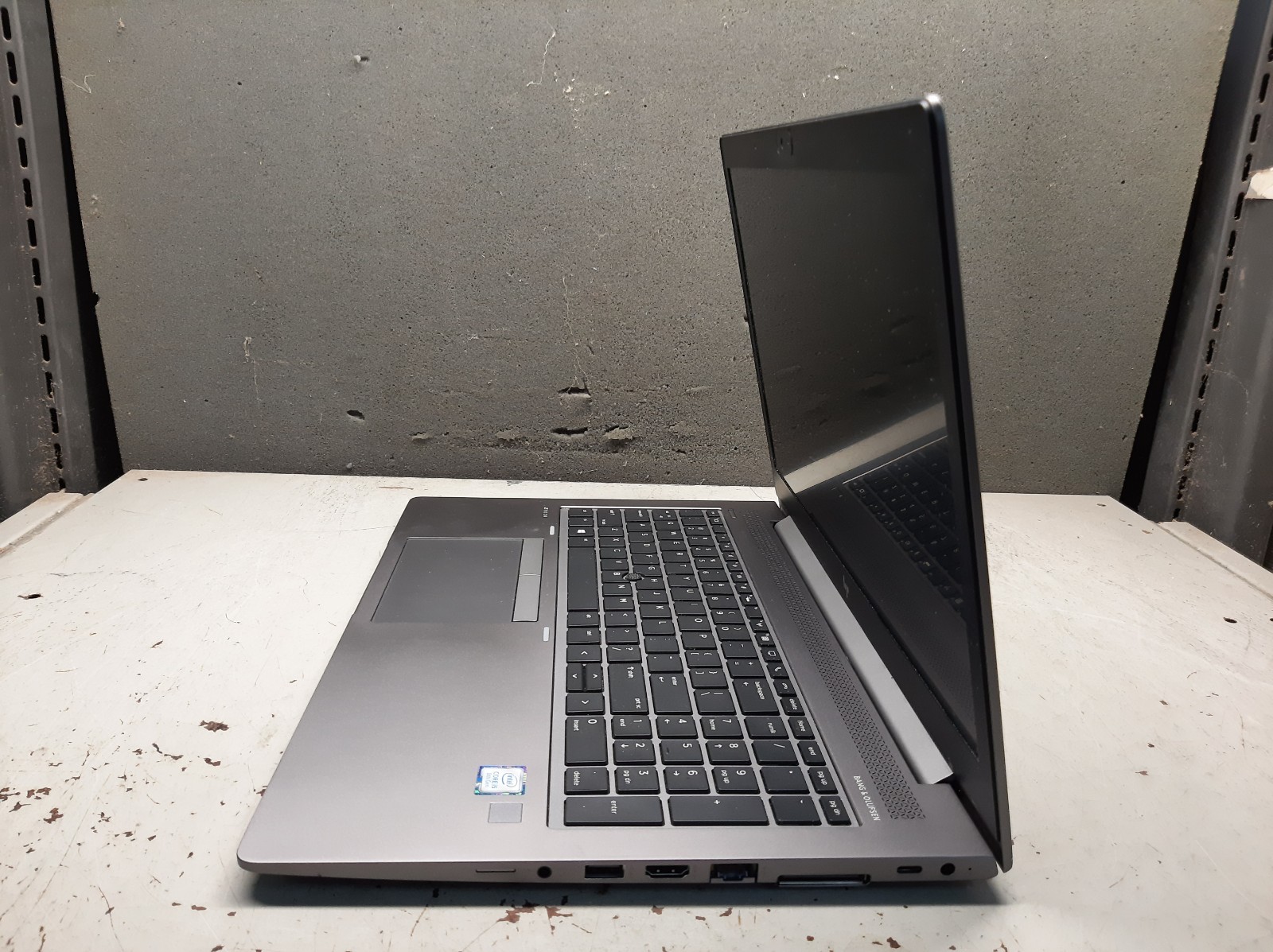 HP ZBook 15u G6 i5-8365u 15.6″ 8GB RAM 256GB SSD Windows 11