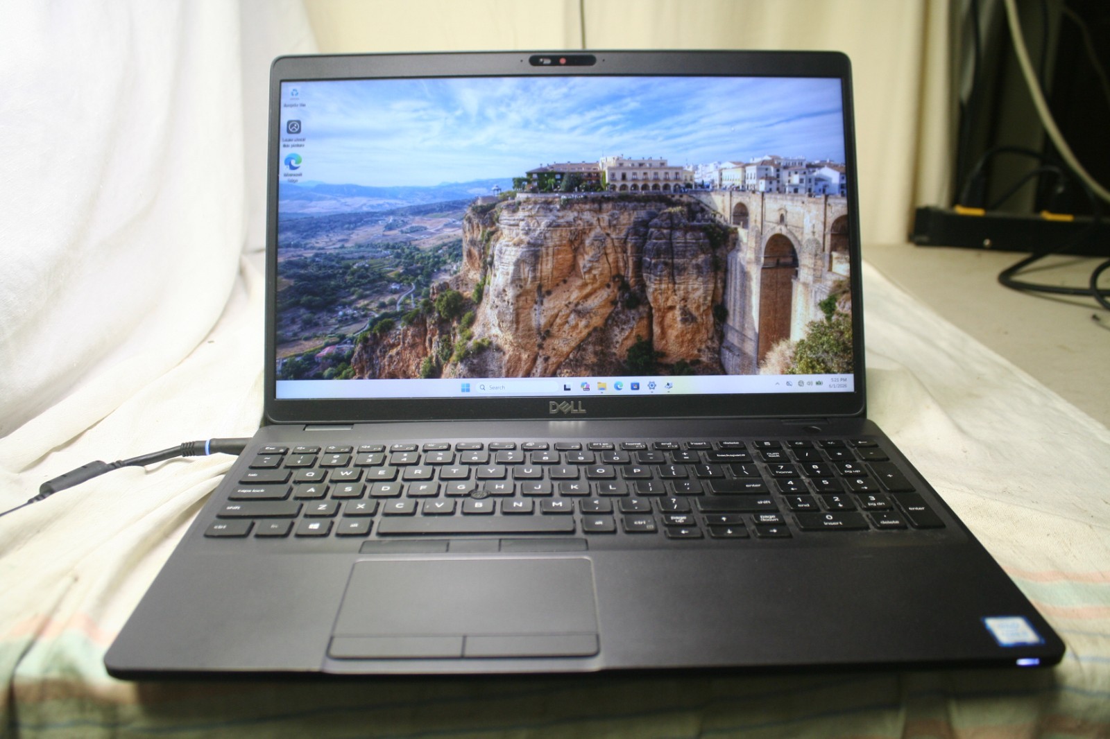 Dell Latitude 5500 Intel Core i7-8665U 1.90Ghz 16GB Ram ,128SSD,Win11 pro