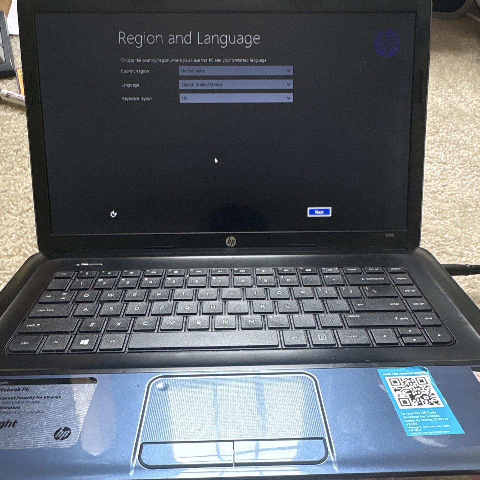 HP 2000 15.6″ Laptop AMD E-Series 4GB RAM 320GB HDD Win 8 Black