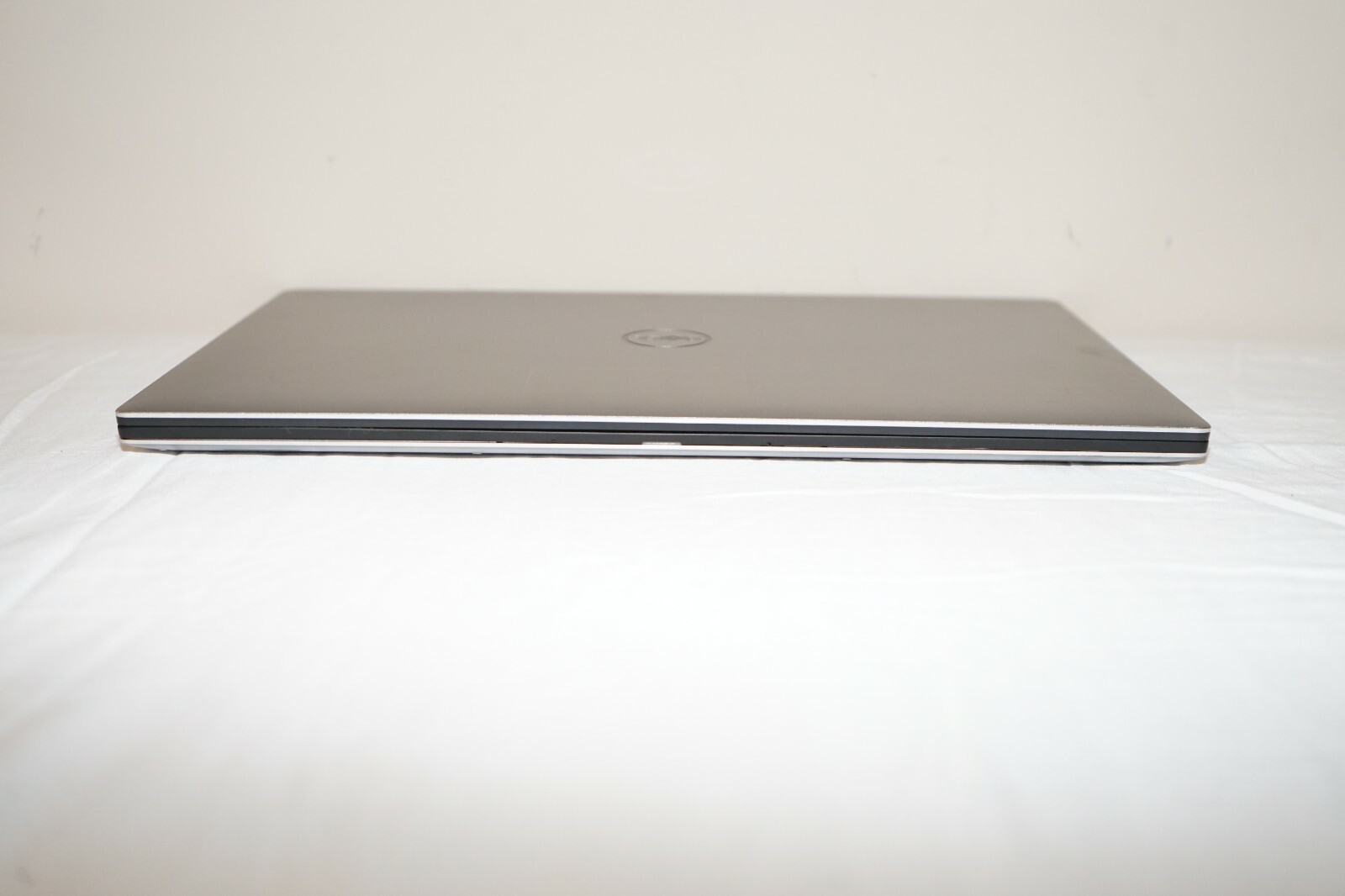 ^ Dell Precision 5520 i5-7300HQ @ 2.5GHz 16GB Ram No HD “DISPLAY ISSUES” #C1409