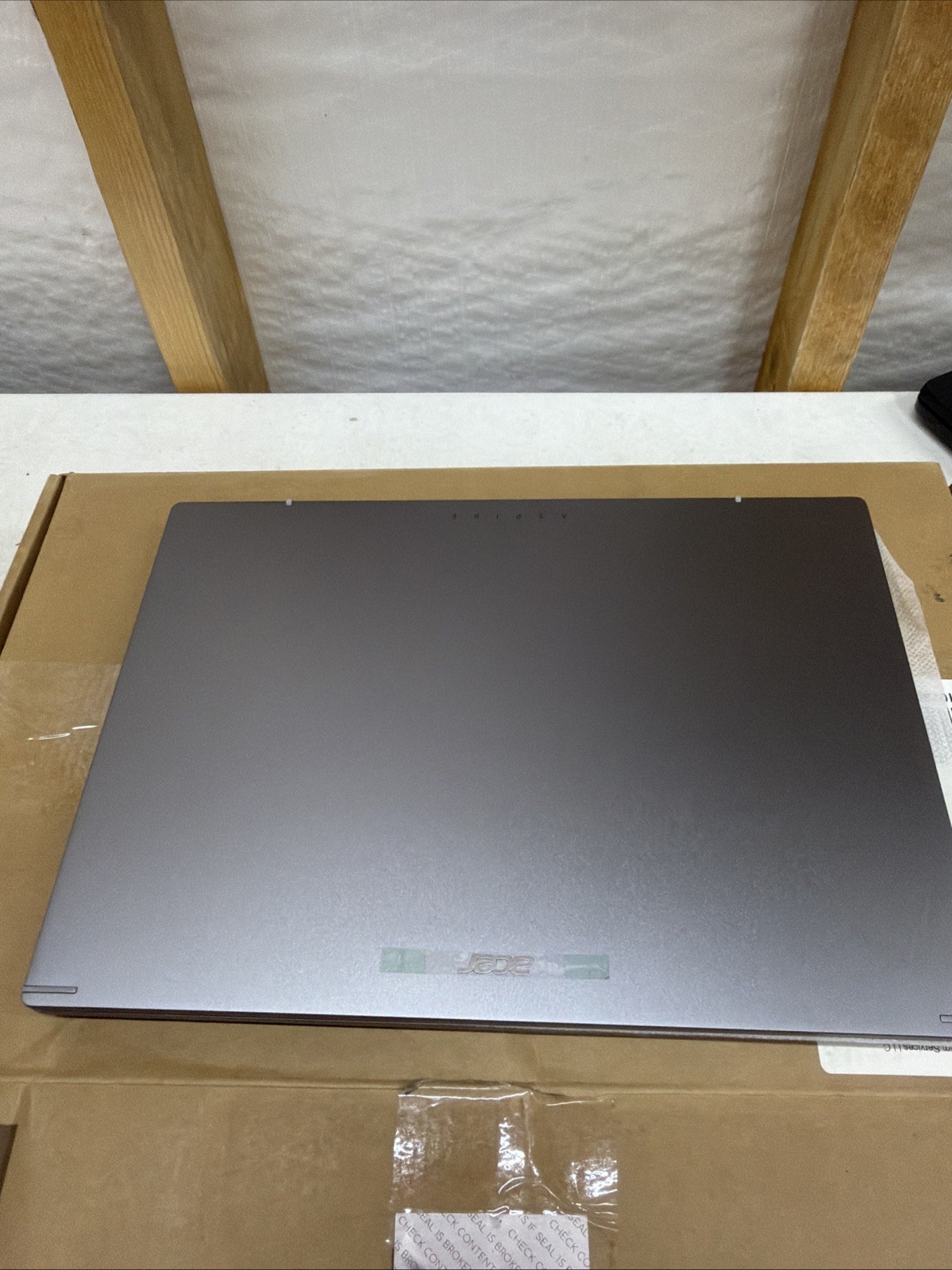 NEW Acer Aspire 5 14 Slim Laptop A514-56M-576D i5 Intel Iris Xe Graphics 512GB