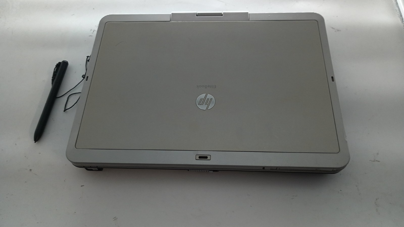 E001 EliteBook 2760p 2in1 w/charger&Stylus.i5-2520M.8GB.320GB HDD.12″Touch.W11
