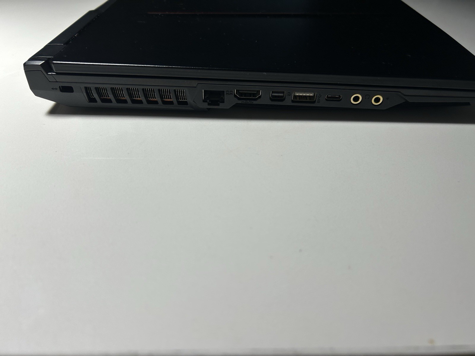 MSI GE75 Raider 17.3″ (1TB + 512GB, Intel i7 10th Gen., 2.60GHz, 16GB, RTX 2070)