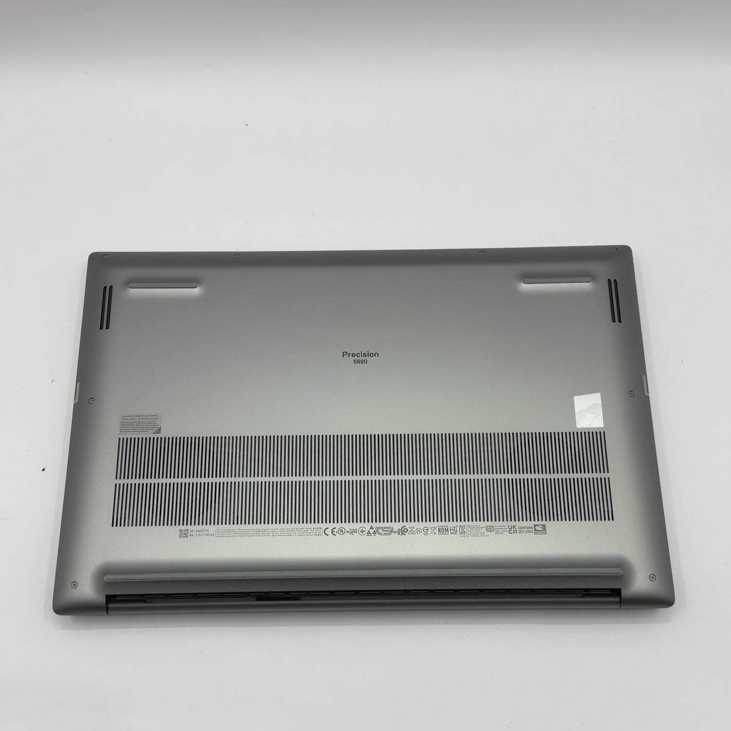 Dell Precision 5690 16″ Core Ultra 7 155H 3.8GHz 32GB RAM 1TB SSD RTX 1000 Ada